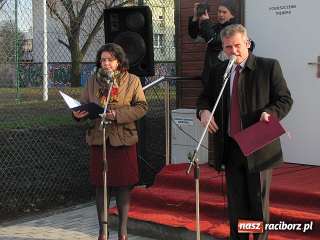Zdjęcie w galerii na portalu naszraciborz.pl: Orlik wylądował przy Budowlance wiadomości z regionu