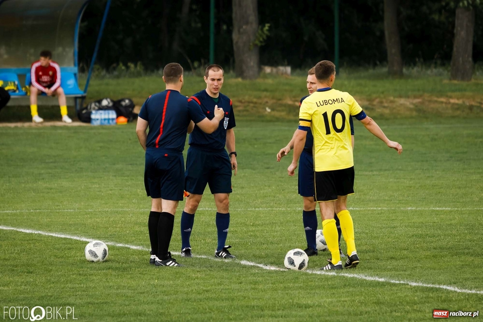 Zdjęcie w galerii na portalu naszraciborz.pl: Krzanowice-Lubomia. Nam strzelać nie kazano [FOTO] wiadomości z regionu