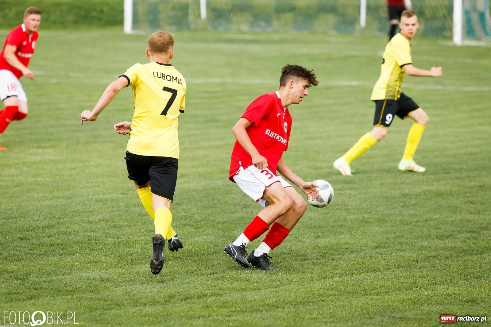 Zdjęcie w galerii na portalu naszraciborz.pl: Krzanowice-Lubomia. Nam strzelać nie kazano [FOTO] wiadomości z regionu