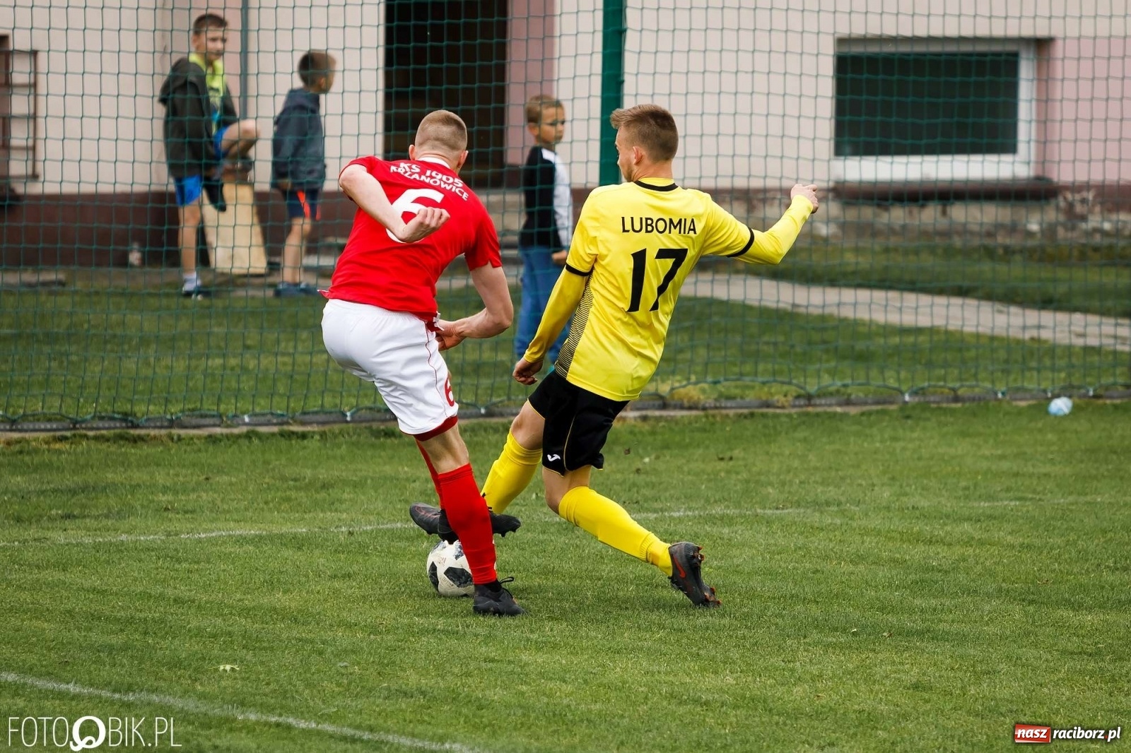 Zdjęcie w galerii na portalu naszraciborz.pl: Krzanowice-Lubomia. Nam strzelać nie kazano [FOTO] wiadomości z regionu