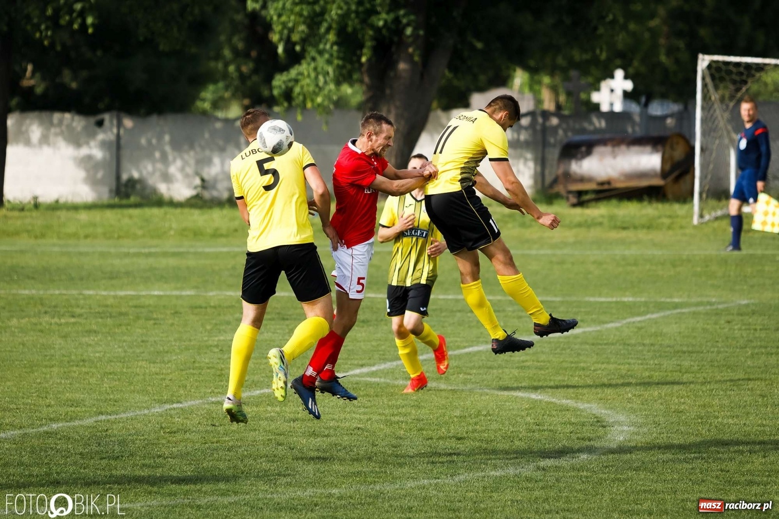 Zdjęcie w galerii na portalu naszraciborz.pl: Krzanowice-Lubomia. Nam strzelać nie kazano [FOTO] wiadomości z regionu