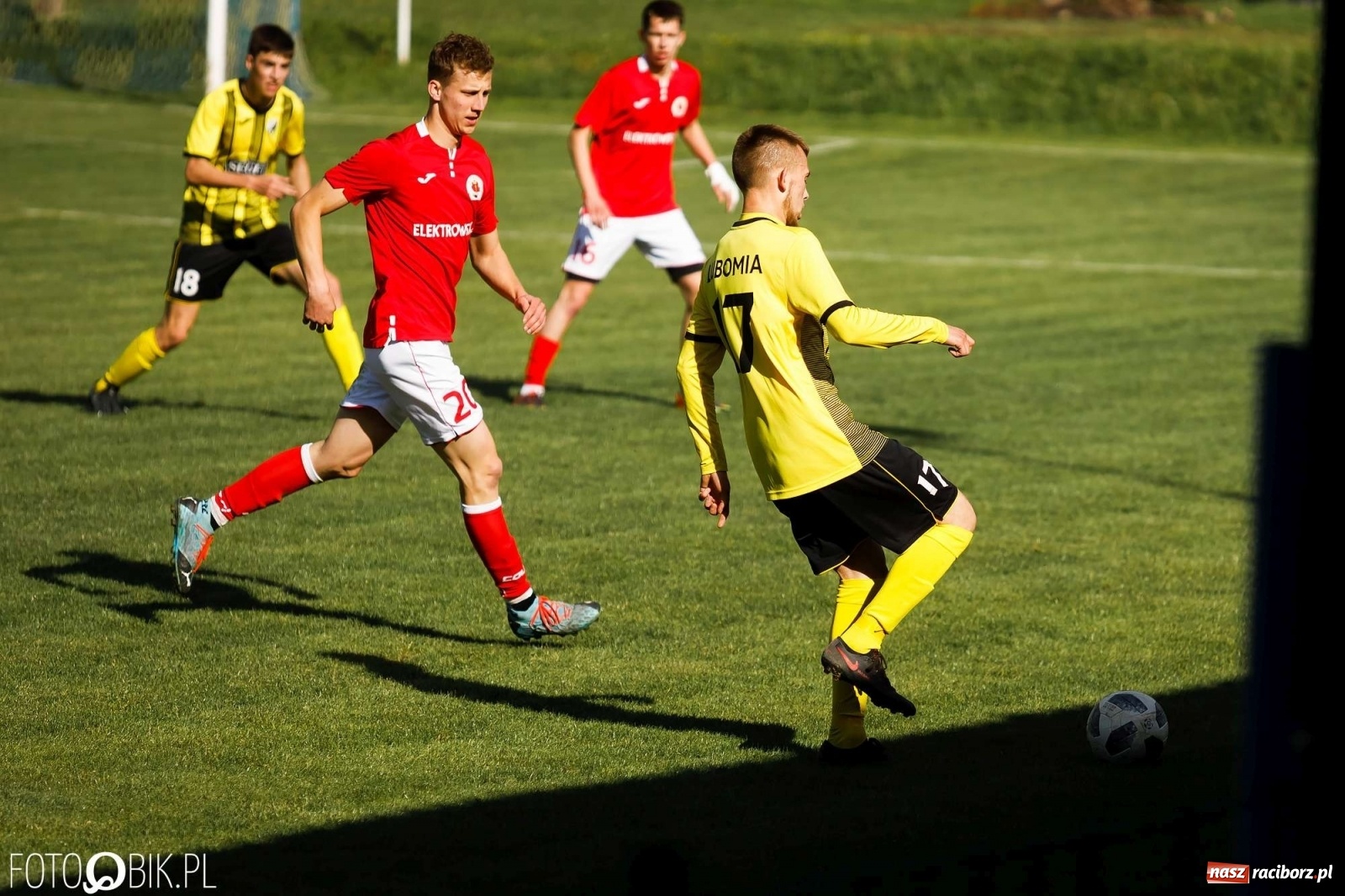 Zdjęcie w galerii na portalu naszraciborz.pl: Krzanowice-Lubomia. Nam strzelać nie kazano [FOTO] wiadomości z regionu