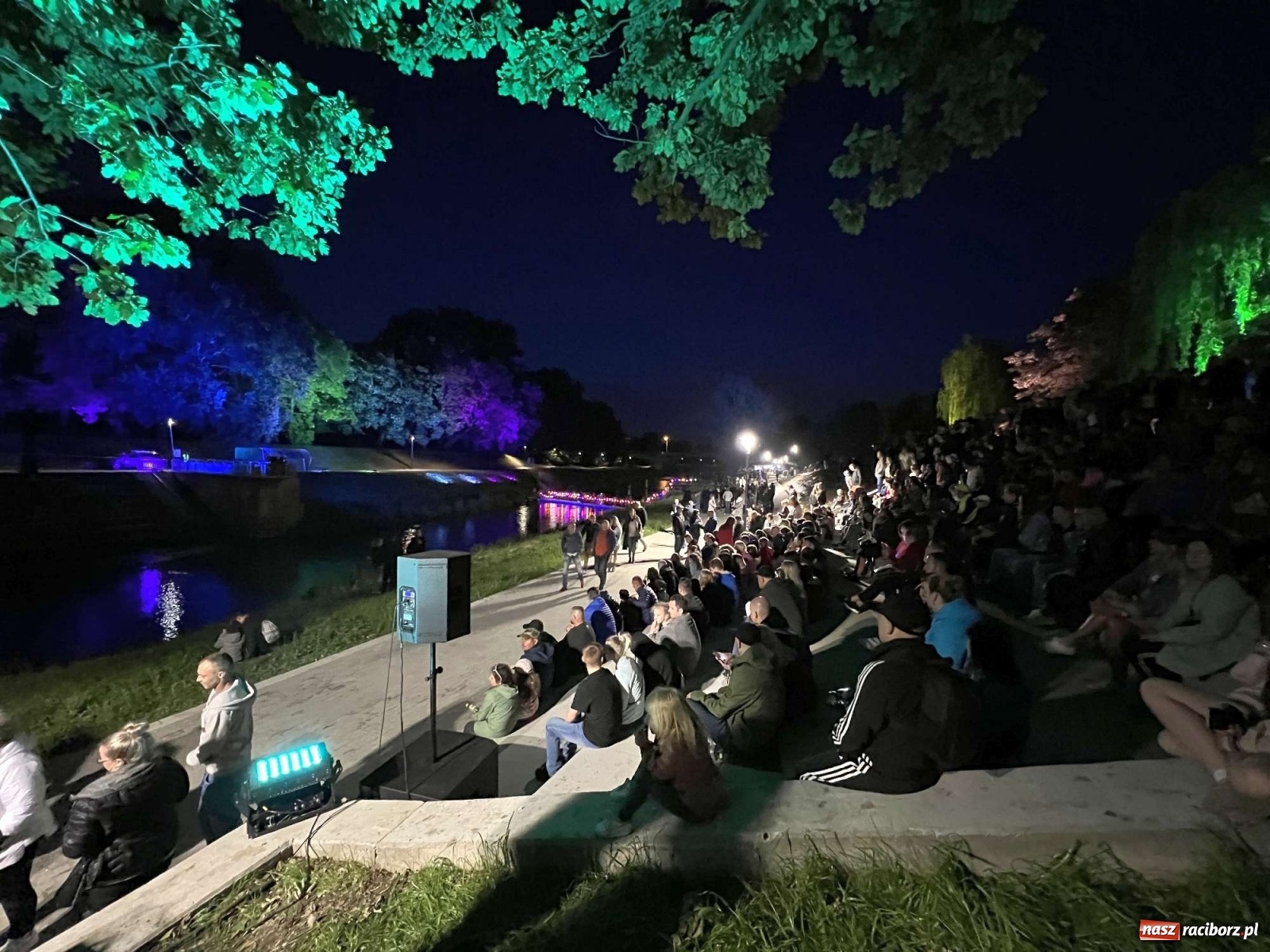 Zdjęcie w galerii na portalu naszraciborz.pl: Laserowe show na bulwarach [WIDEO] wiadomości z regionu