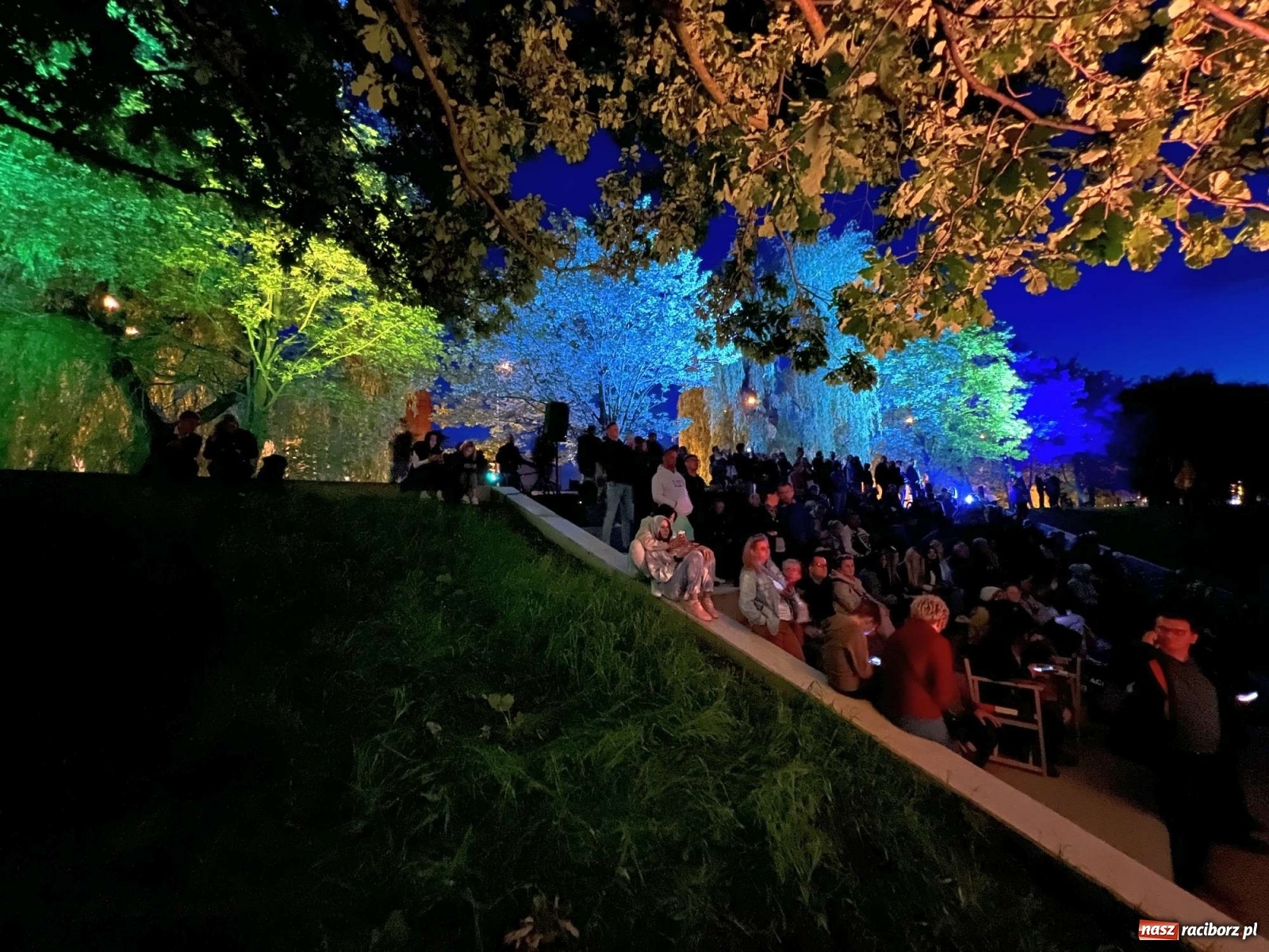 Zdjęcie w galerii na portalu naszraciborz.pl: Laserowe show na bulwarach [WIDEO] wiadomości z regionu