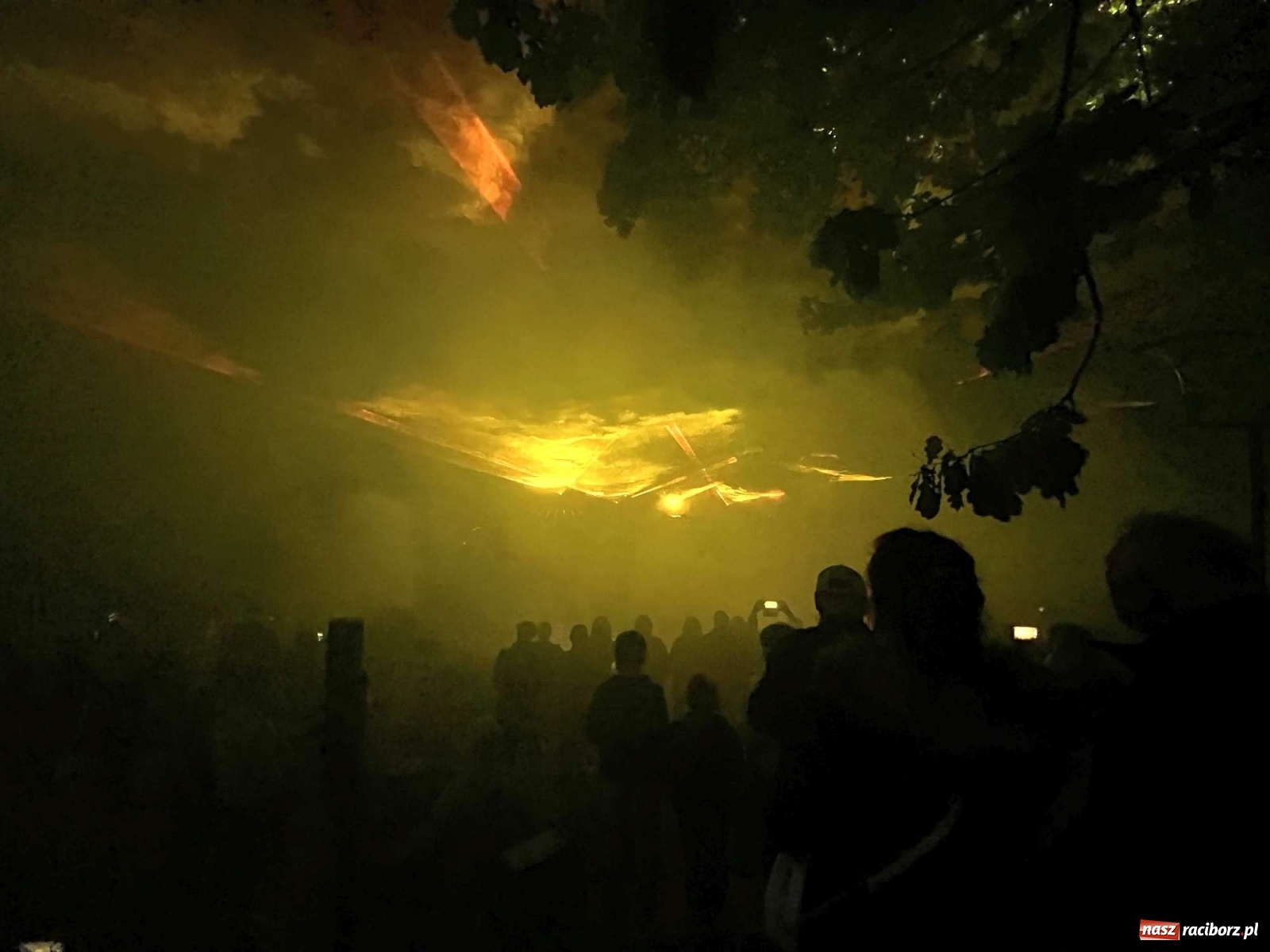 Zdjęcie w galerii na portalu naszraciborz.pl: Laserowe show na bulwarach [WIDEO] wiadomości z regionu