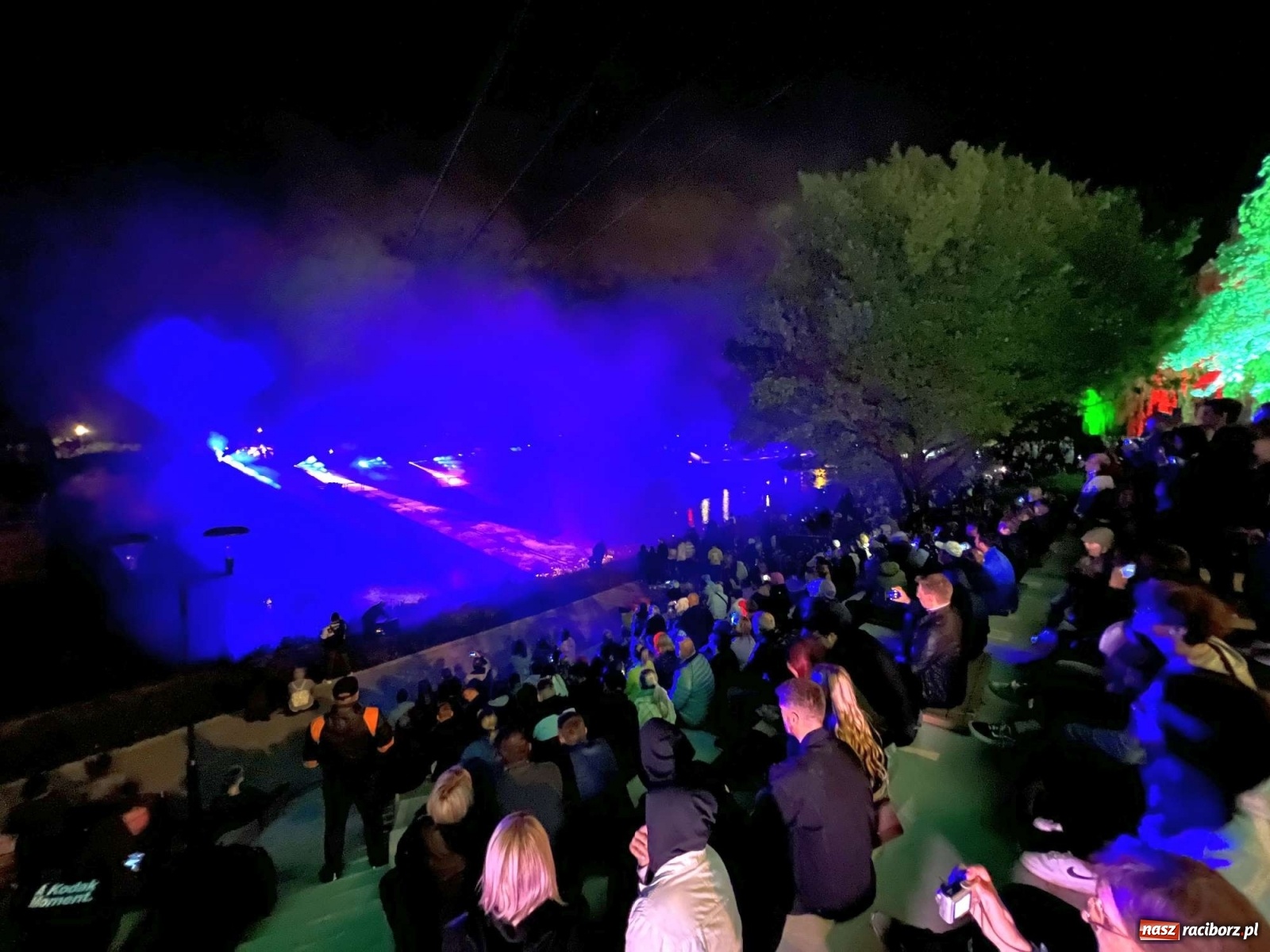 Zdjęcie w galerii na portalu naszraciborz.pl: Laserowe show na bulwarach [WIDEO] wiadomości z regionu