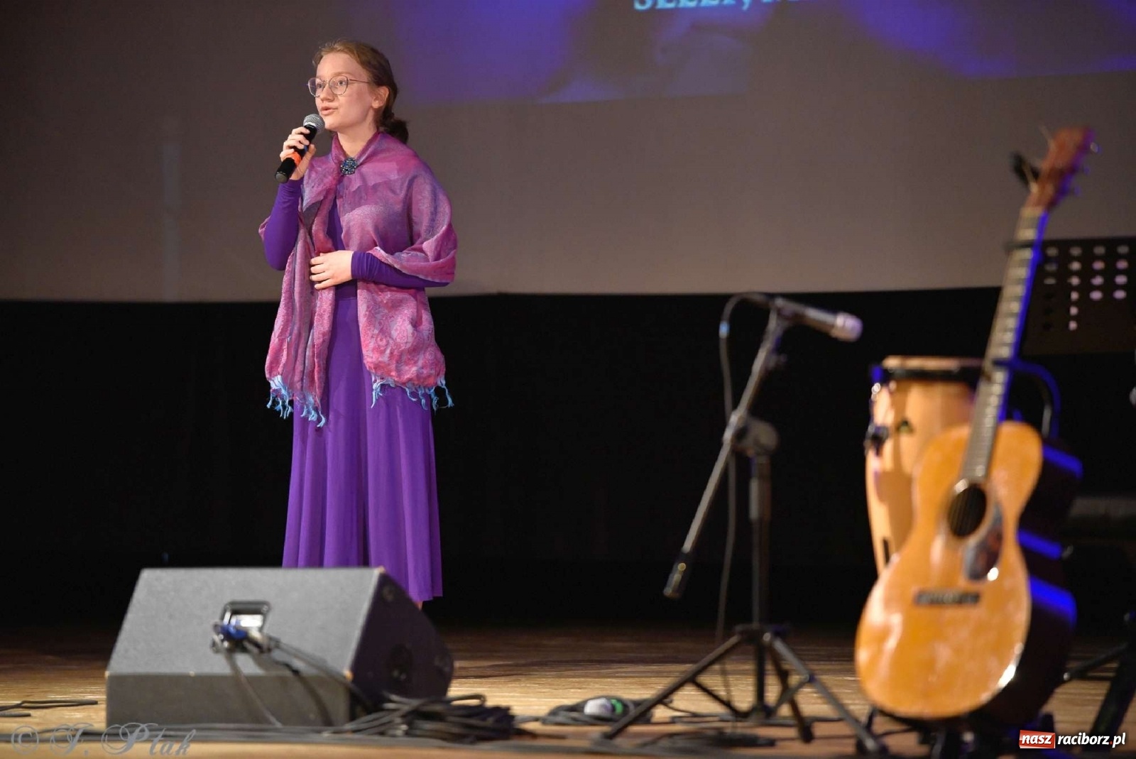 Zdjęcie w galerii na portalu naszraciborz.pl: Bajkowa muzyczna podróż z Perspektywą wiadomości z regionu