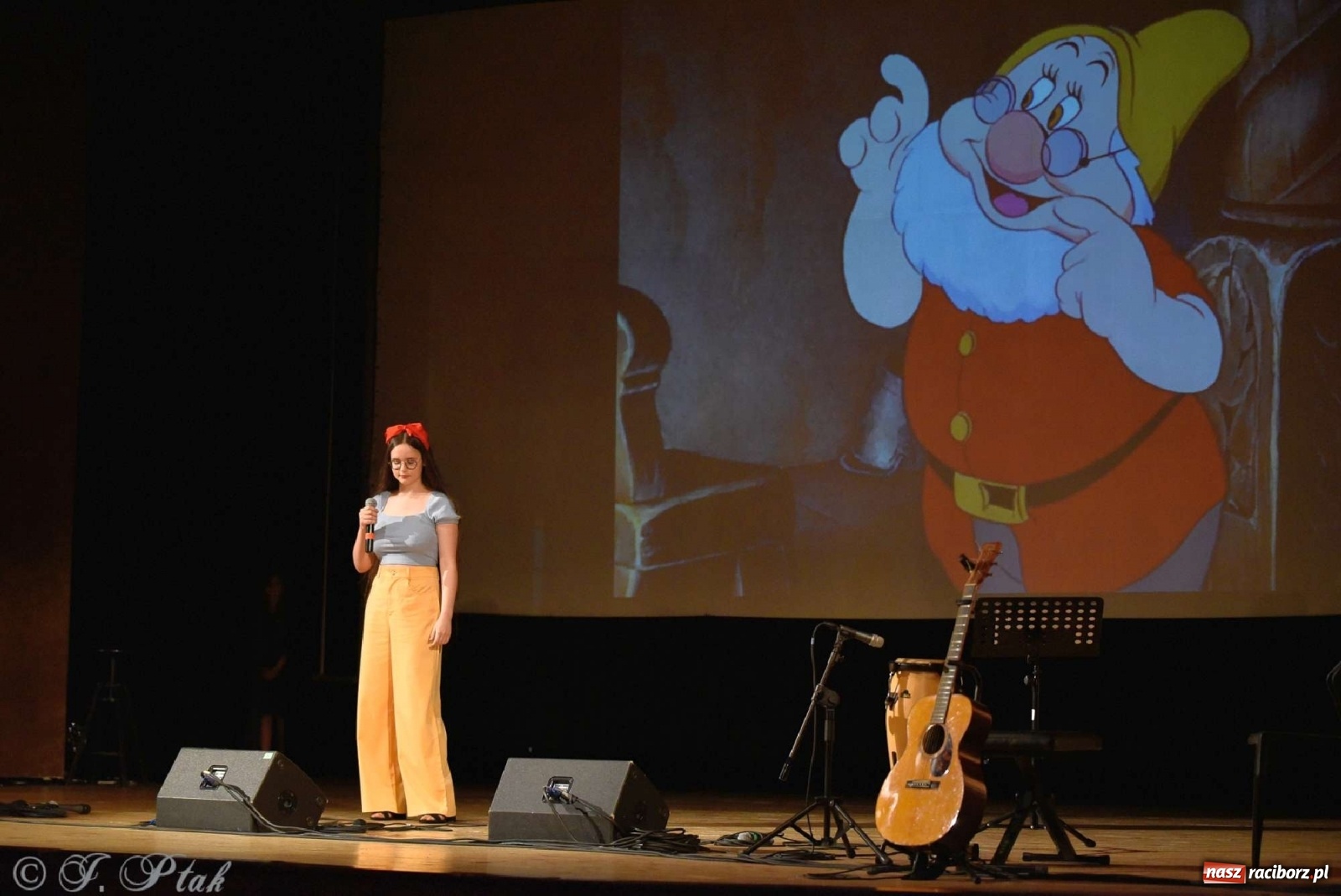 Zdjęcie w galerii na portalu naszraciborz.pl: Bajkowa muzyczna podróż z Perspektywą wiadomości z regionu