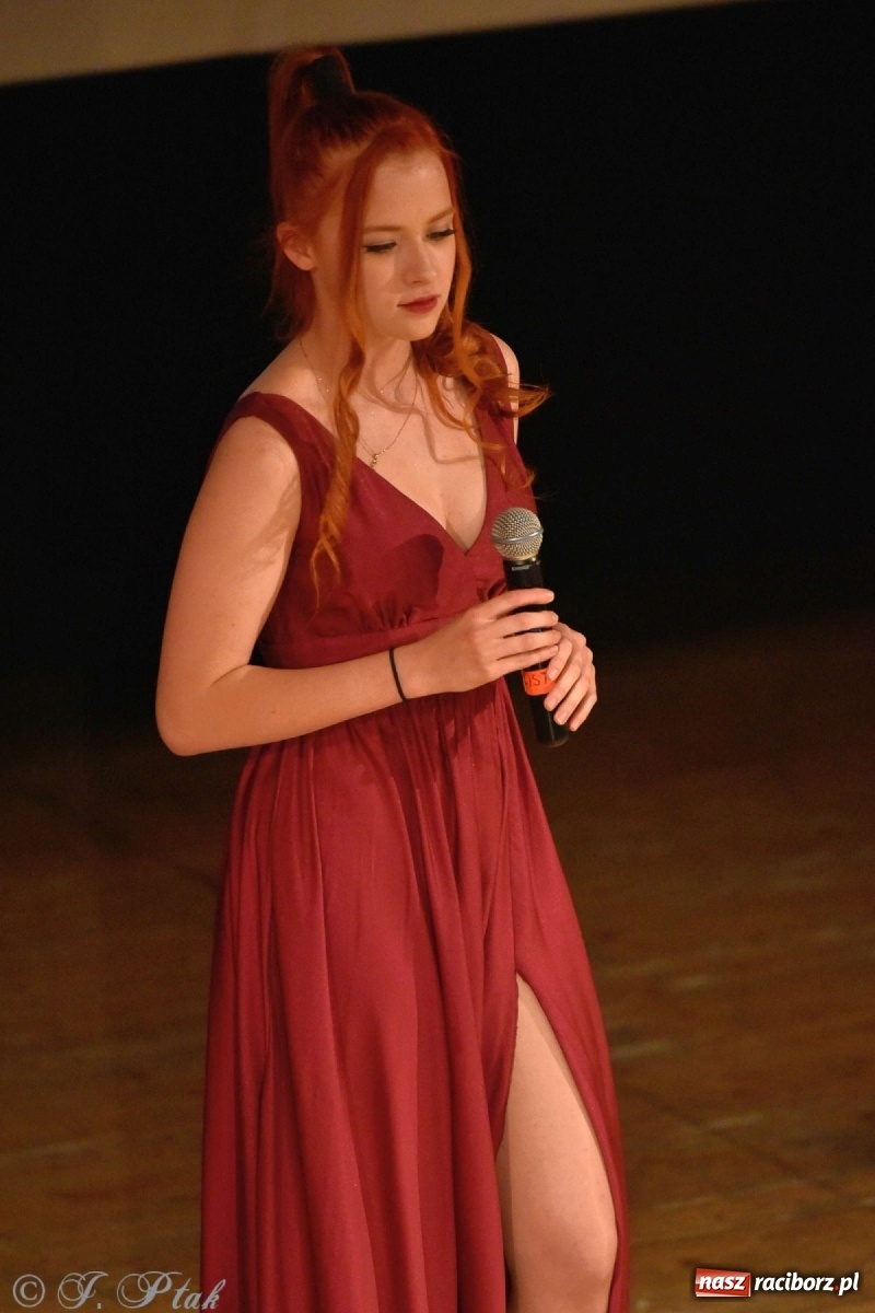 Zdjęcie w galerii na portalu naszraciborz.pl: Bajkowa muzyczna podróż z Perspektywą wiadomości z regionu