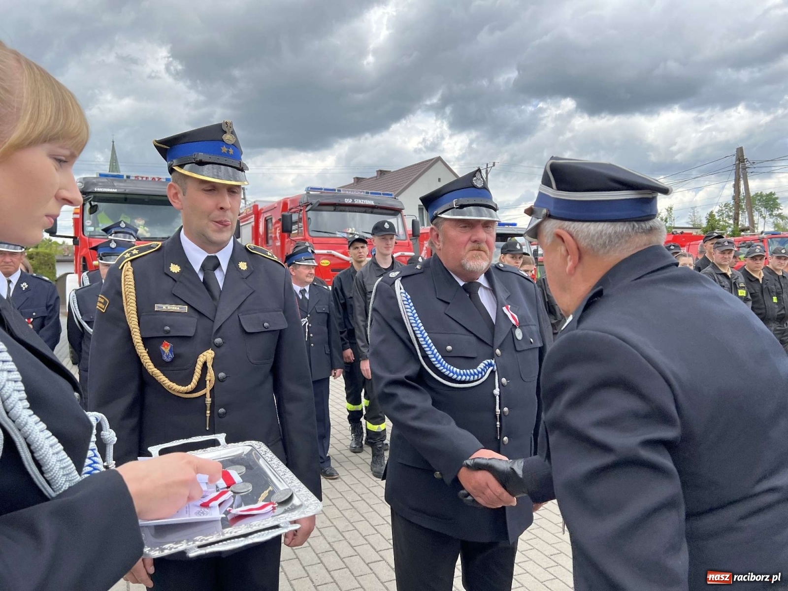 Zdjęcie w galerii na portalu naszraciborz.pl: Złoty Znak Związku dla OSP Rudnik na 100-lecie jednostki [FOTO i WIDEO] wiadomości z regionu