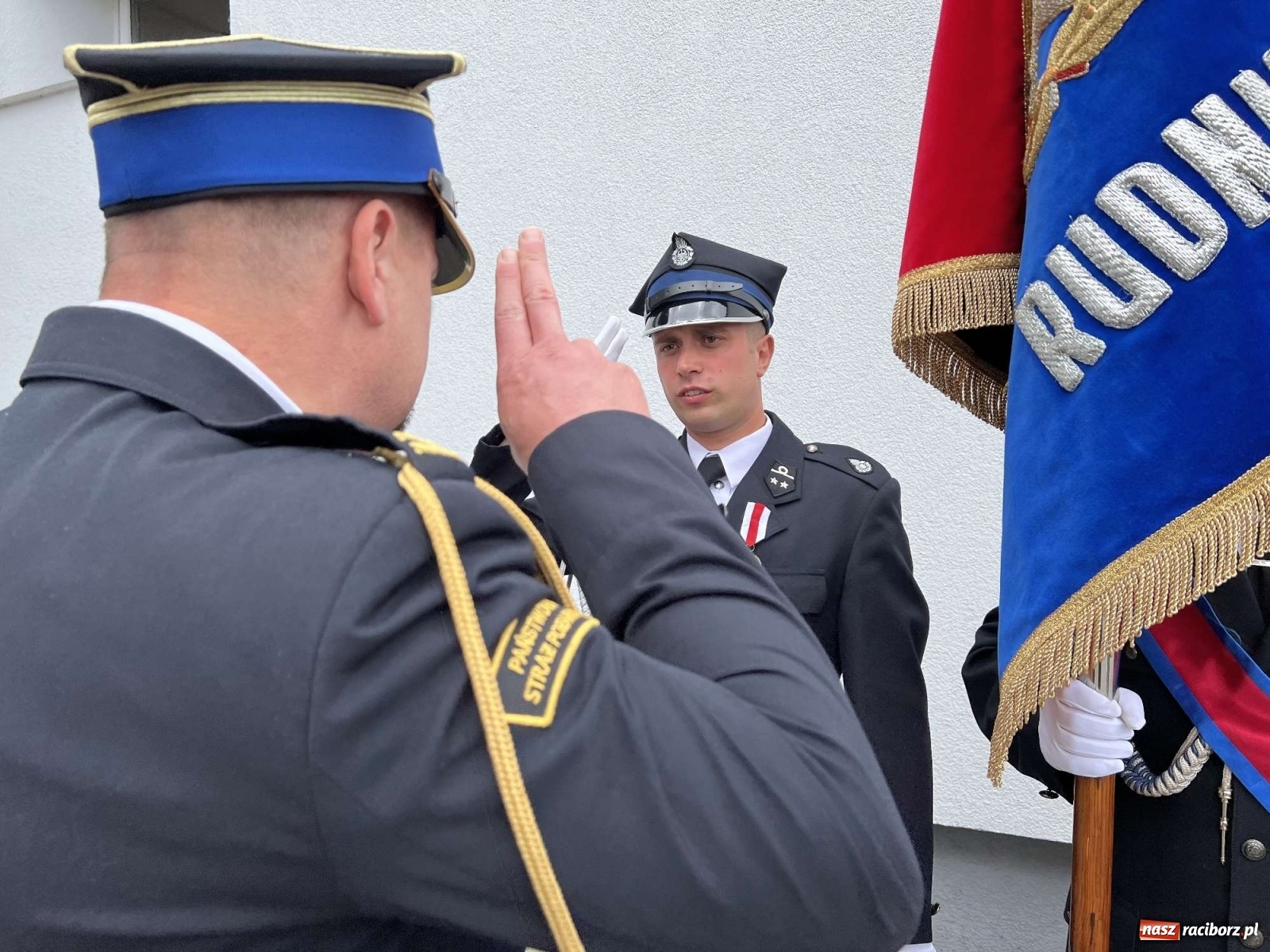 Zdjęcie w galerii na portalu naszraciborz.pl: Złoty Znak Związku dla OSP Rudnik na 100-lecie jednostki [FOTO i WIDEO] wiadomości z regionu