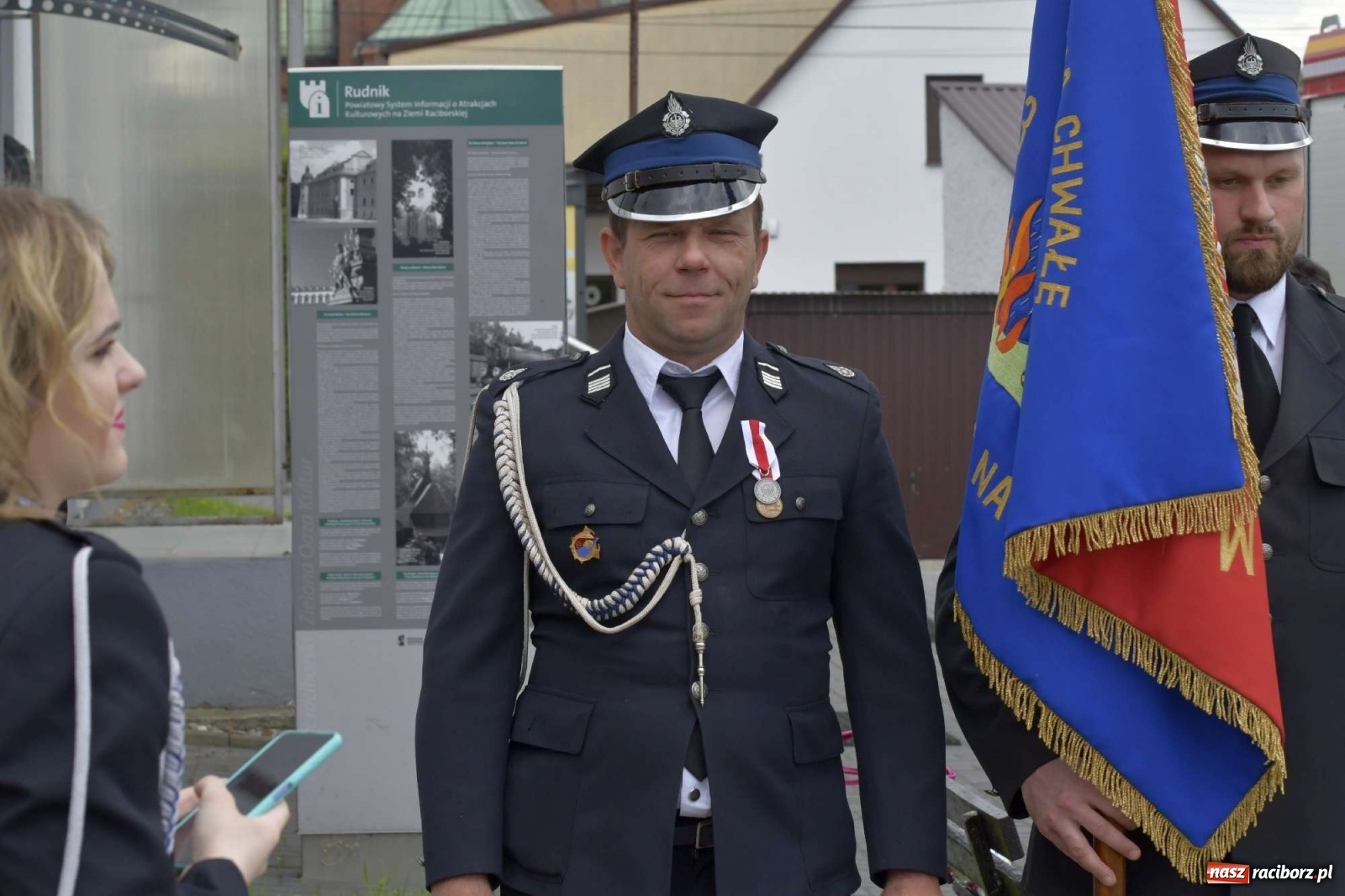 Zdjęcie w galerii na portalu naszraciborz.pl: Złoty Znak Związku dla OSP Rudnik na 100-lecie jednostki [FOTO i WIDEO] wiadomości z regionu