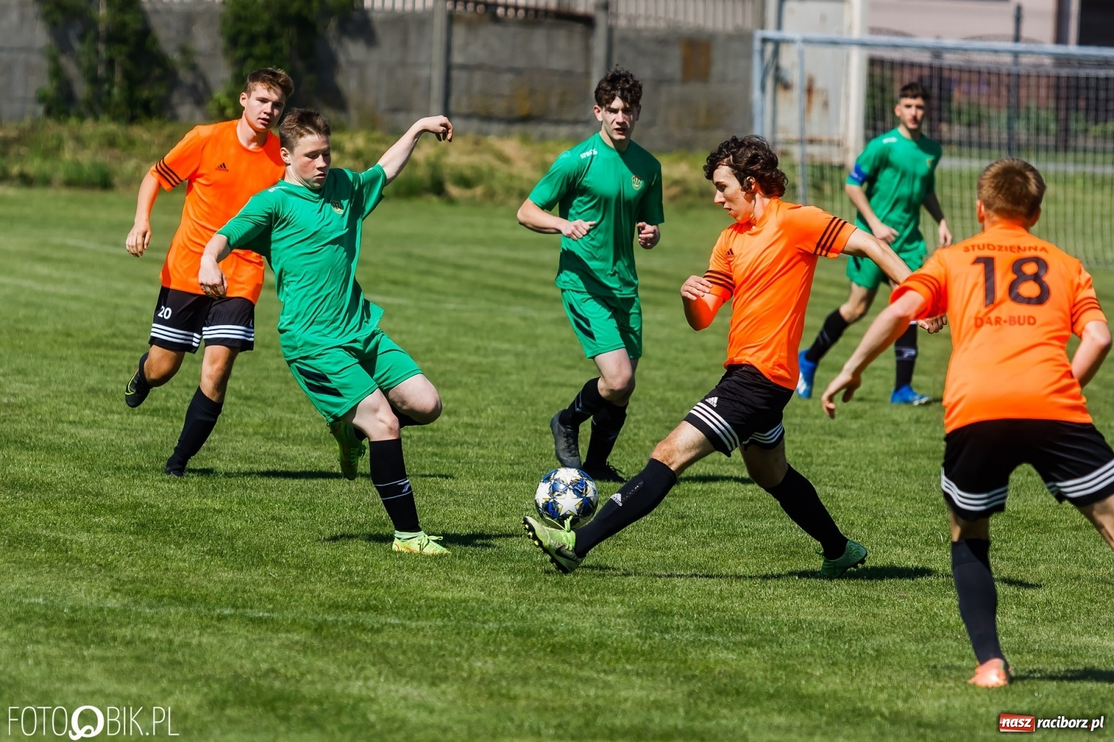 Zdjęcie w galerii na portalu naszraciborz.pl: Juniorzy Studziennej bezlitośni dla Baranowic. Sześć goli Roberta Paczuły [FOTO] wiadomości z regionu