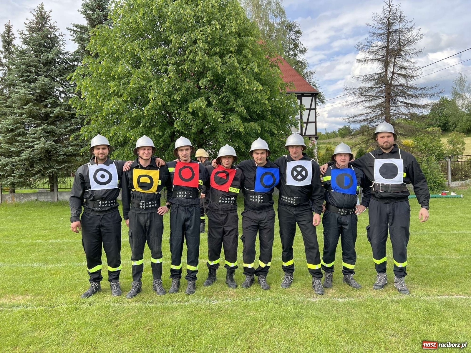 Zdjęcie w galerii na portalu naszraciborz.pl: Modzurów i Rudnik triumfują w gminnych zawodach sportowo-pożarniczych [FOTO i WIDEO] wiadomości z regionu