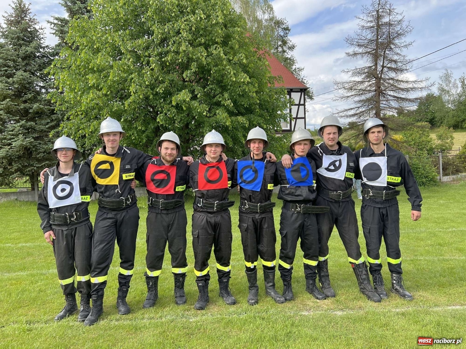 Zdjęcie w galerii na portalu naszraciborz.pl: Modzurów i Rudnik triumfują w gminnych zawodach sportowo-pożarniczych [FOTO i WIDEO] wiadomości z regionu