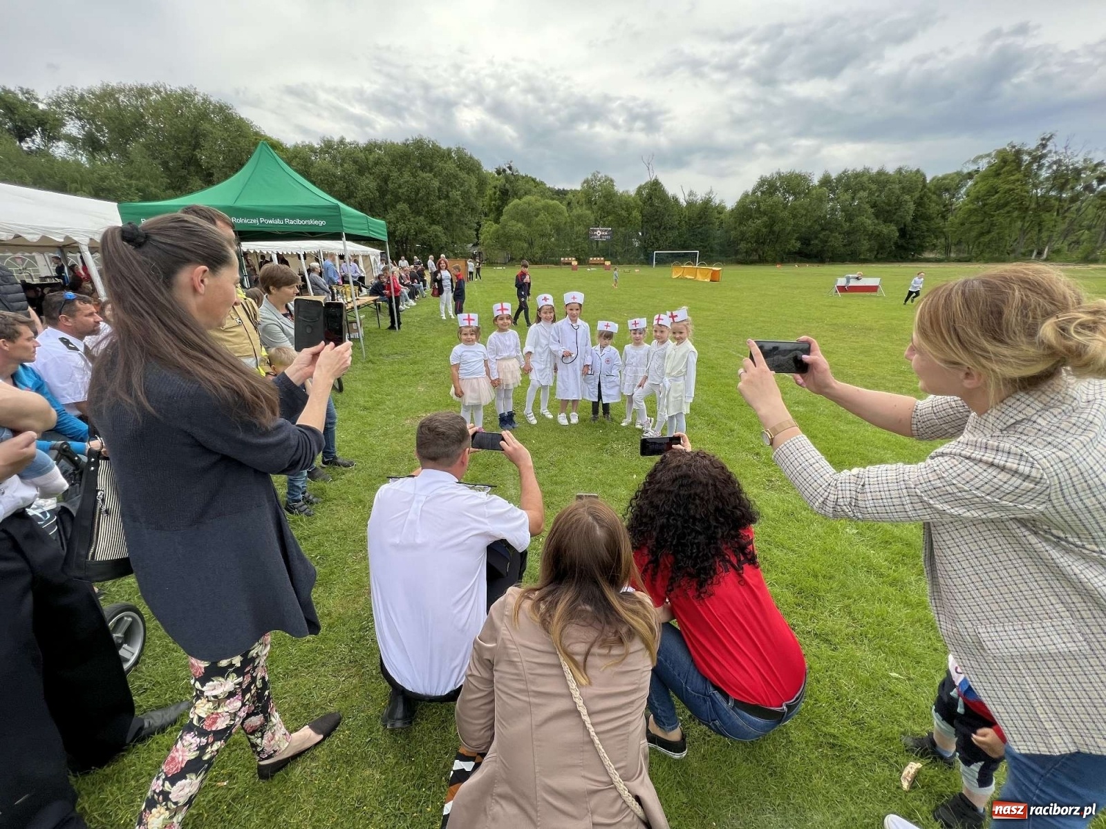 Zdjęcie w galerii na portalu naszraciborz.pl: Modzurów i Rudnik triumfują w gminnych zawodach sportowo-pożarniczych [FOTO i WIDEO] wiadomości z regionu