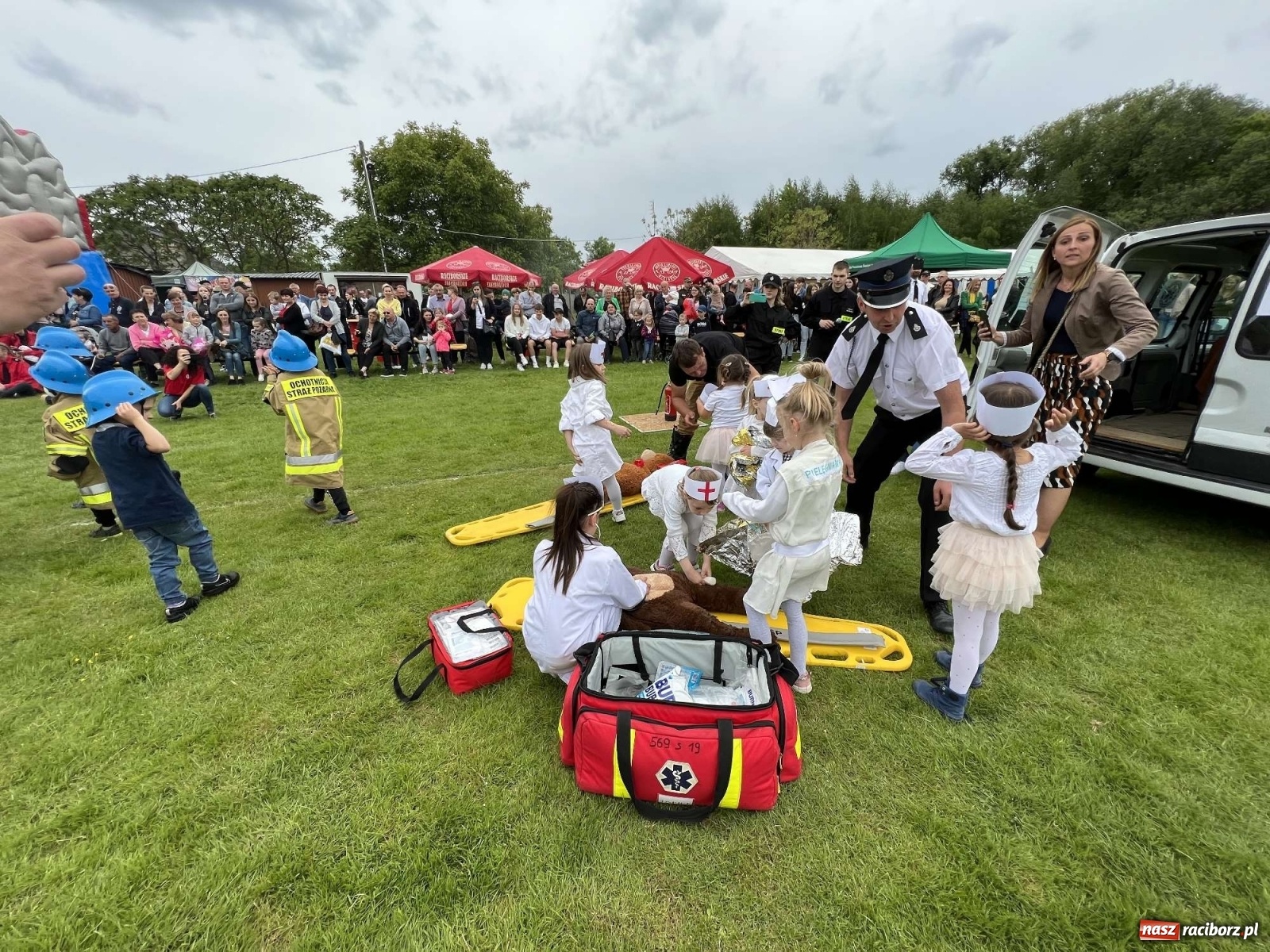 Zdjęcie w galerii na portalu naszraciborz.pl: Modzurów i Rudnik triumfują w gminnych zawodach sportowo-pożarniczych [FOTO i WIDEO] wiadomości z regionu