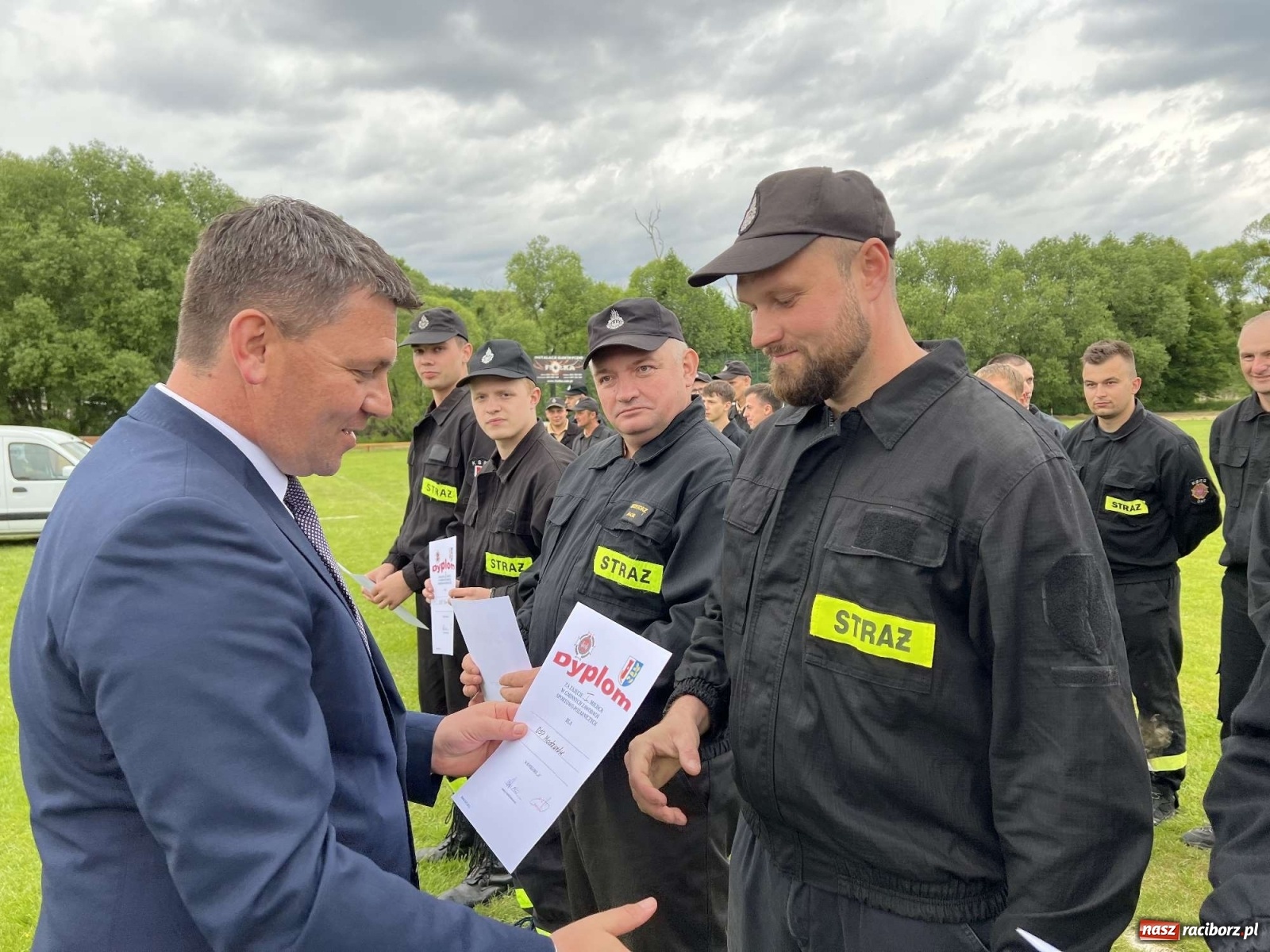 Zdjęcie w galerii na portalu naszraciborz.pl: Modzurów i Rudnik triumfują w gminnych zawodach sportowo-pożarniczych [FOTO i WIDEO] wiadomości z regionu
