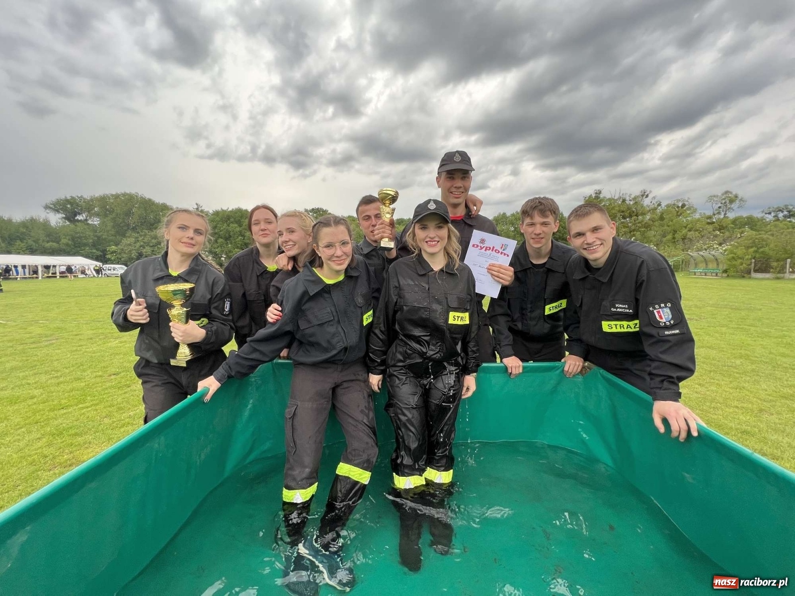 Zdjęcie w galerii na portalu naszraciborz.pl: Modzurów i Rudnik triumfują w gminnych zawodach sportowo-pożarniczych [FOTO i WIDEO] wiadomości z regionu