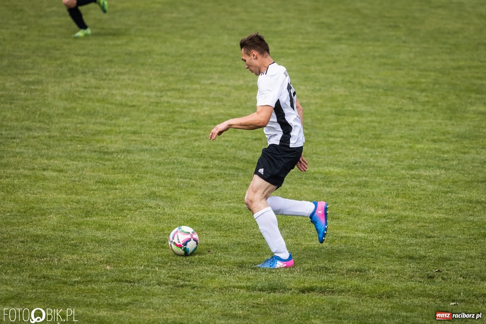 Zdjęcie w galerii na portalu naszraciborz.pl: C klasa. Udana pogoń Wichru Płonia [FOTO] wiadomości z regionu