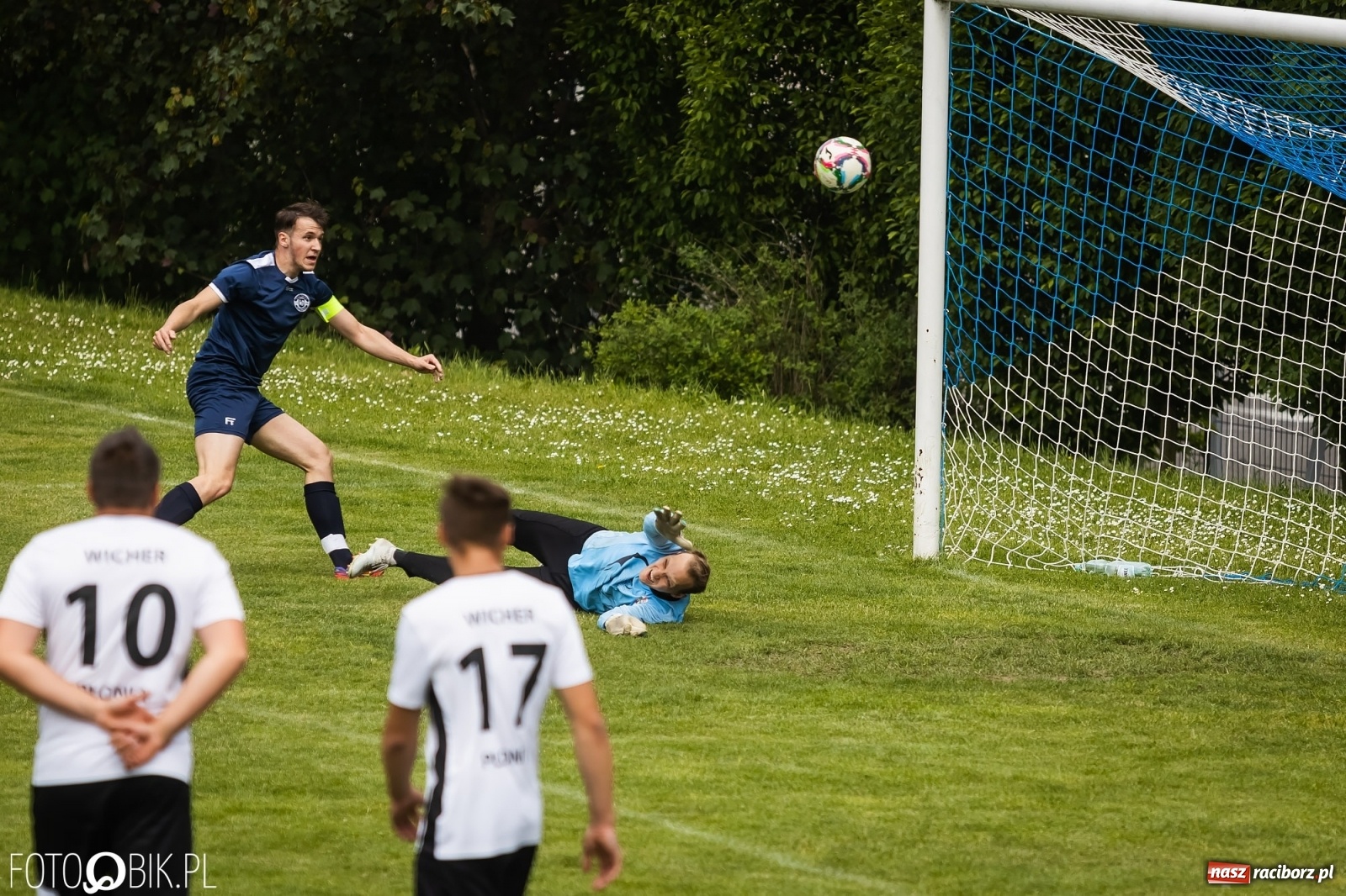 Zdjęcie w galerii na portalu naszraciborz.pl: C klasa. Udana pogoń Wichru Płonia [FOTO] wiadomości z regionu