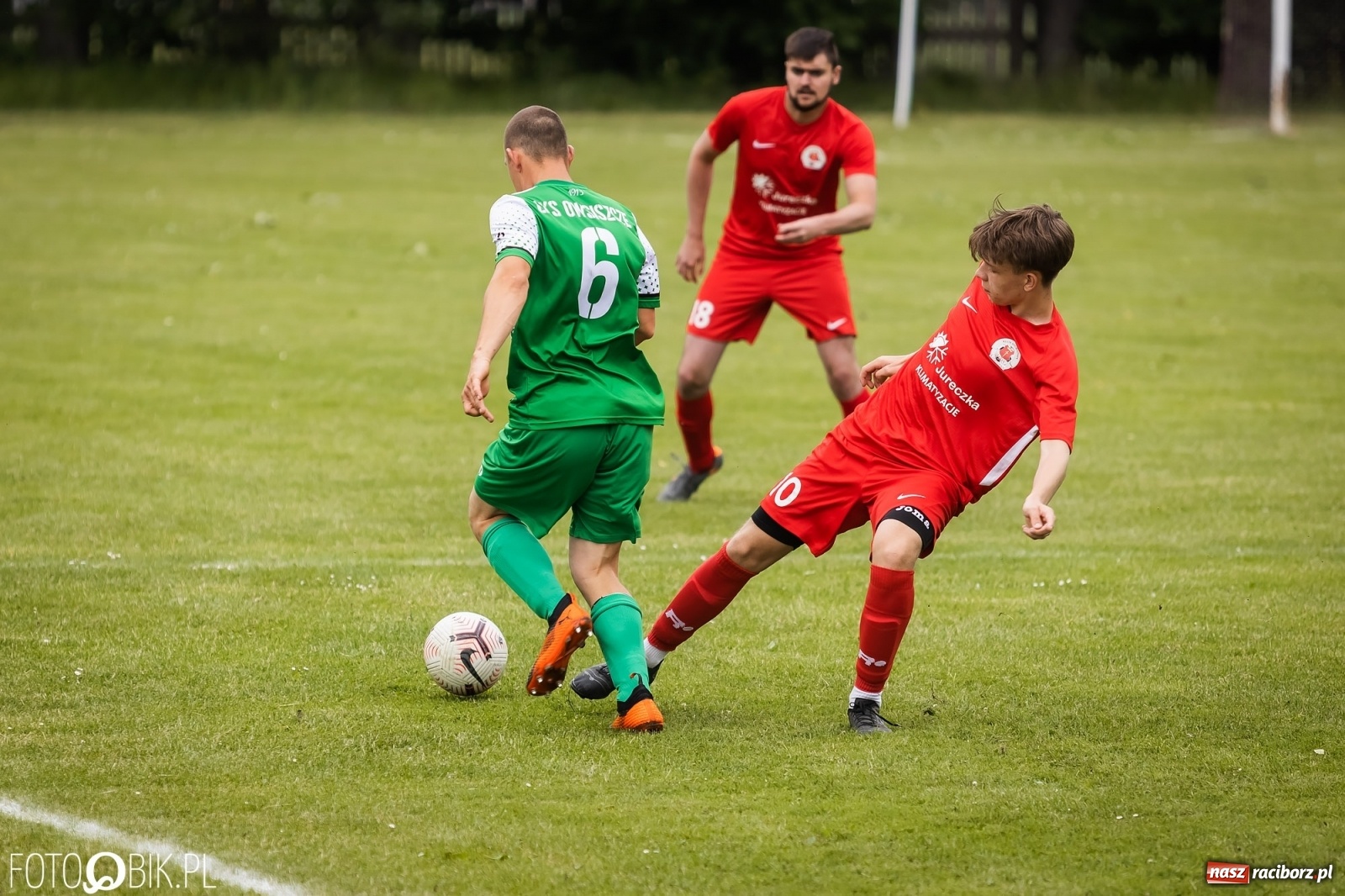 Zdjęcie w galerii na portalu naszraciborz.pl: Ogrom goli w Owsiszczach. Gospodarze pokonani [FOTO] wiadomości z regionu