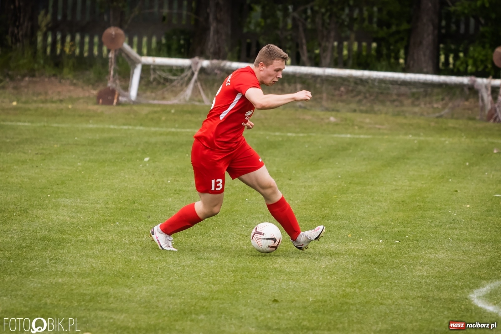 Zdjęcie w galerii na portalu naszraciborz.pl: Ogrom goli w Owsiszczach. Gospodarze pokonani [FOTO] wiadomości z regionu