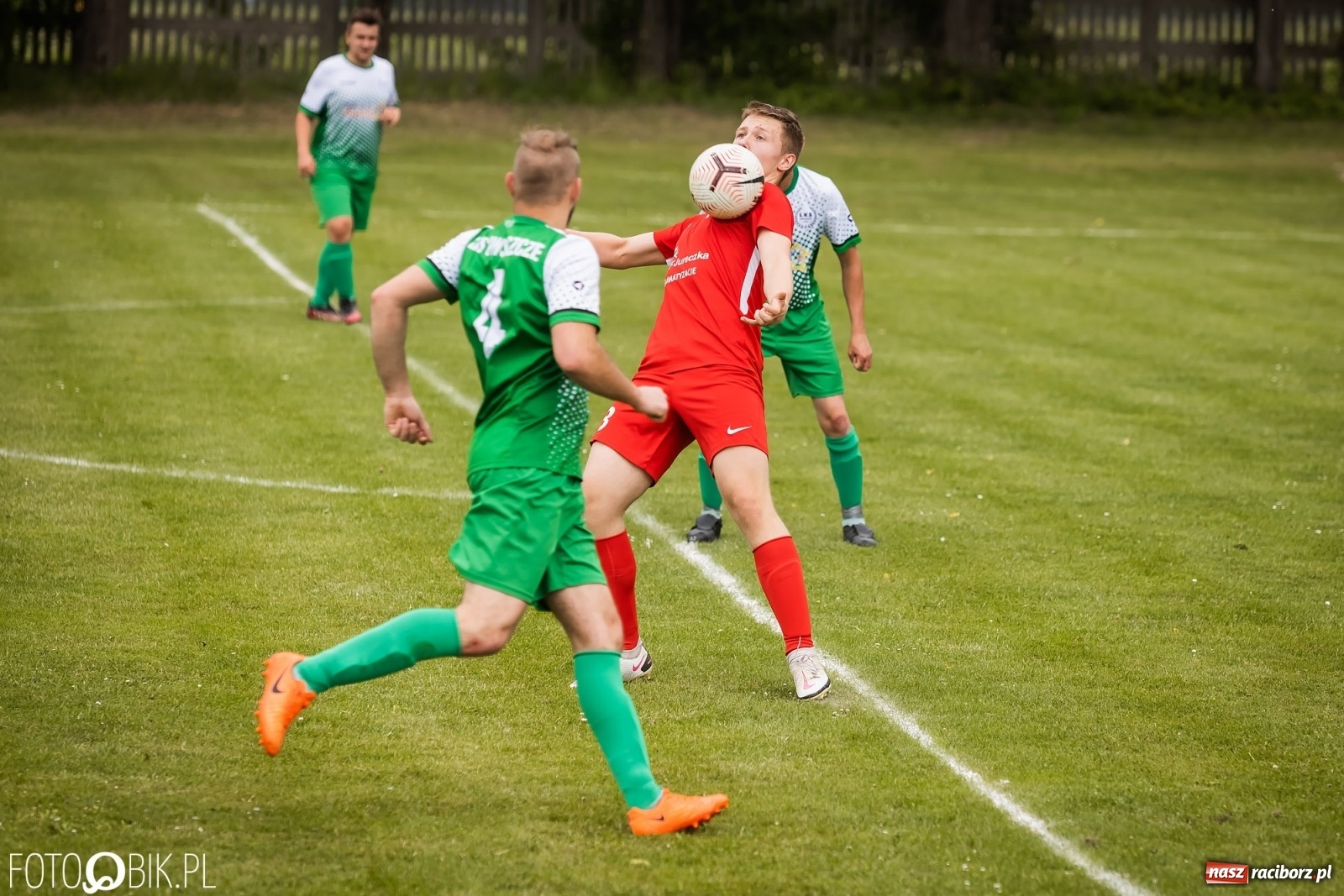 Zdjęcie w galerii na portalu naszraciborz.pl: Ogrom goli w Owsiszczach. Gospodarze pokonani [FOTO] wiadomości z regionu