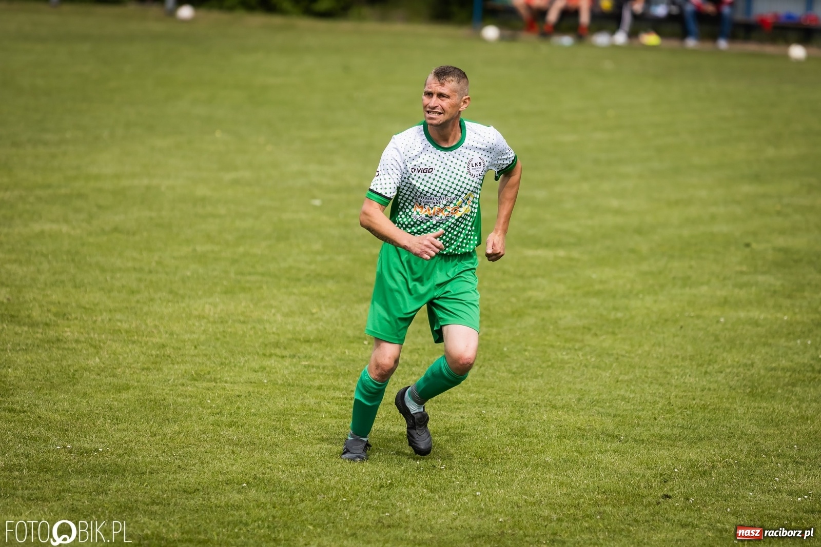 Zdjęcie w galerii na portalu naszraciborz.pl: Ogrom goli w Owsiszczach. Gospodarze pokonani [FOTO] wiadomości z regionu