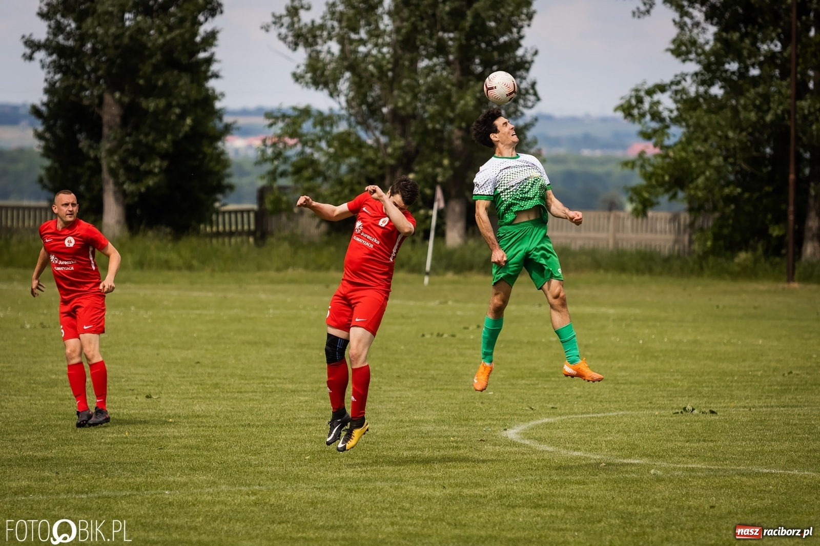 Zdjęcie w galerii na portalu naszraciborz.pl: Ogrom goli w Owsiszczach. Gospodarze pokonani [FOTO] wiadomości z regionu