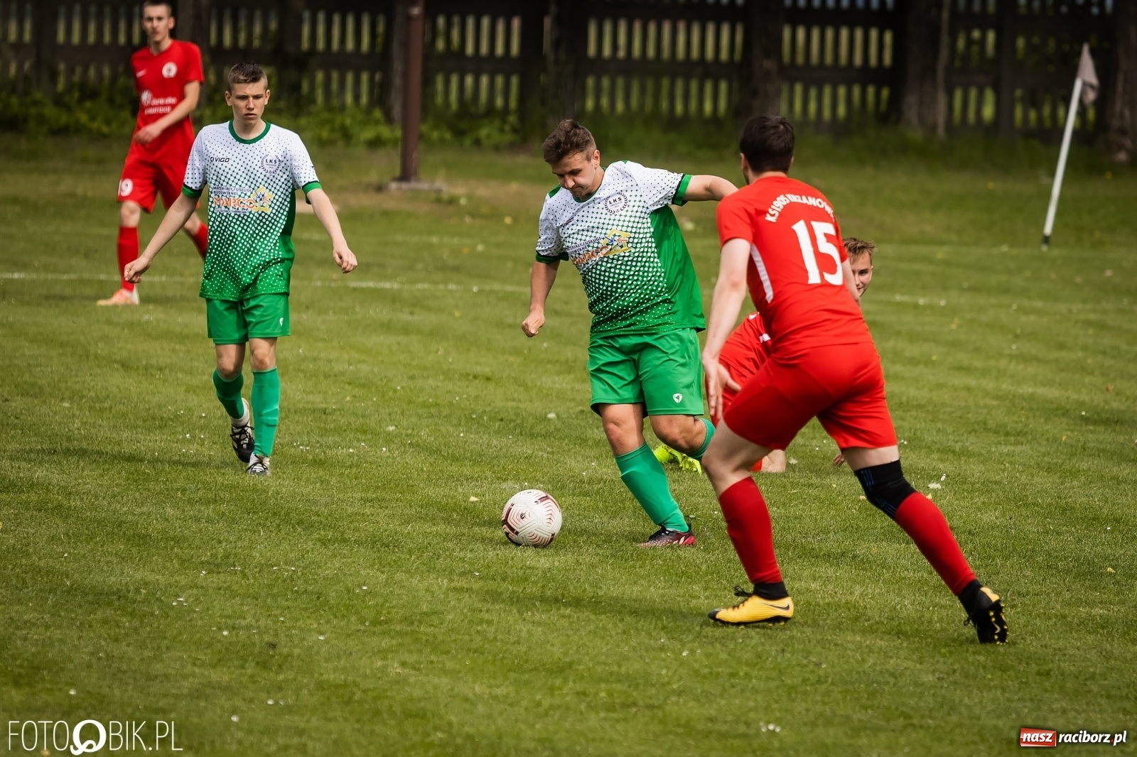 Zdjęcie w galerii na portalu naszraciborz.pl: Ogrom goli w Owsiszczach. Gospodarze pokonani [FOTO] wiadomości z regionu