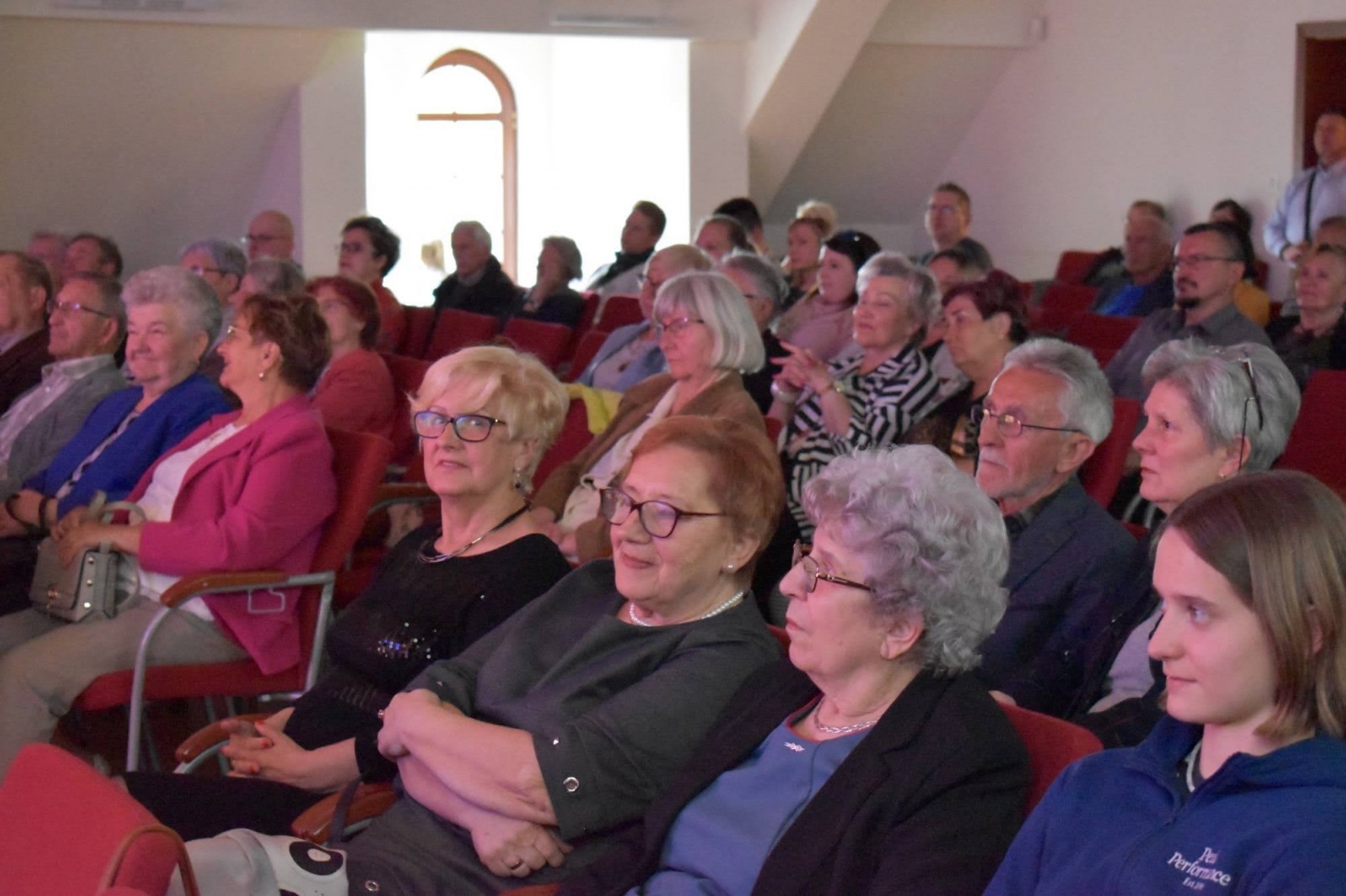 Zdjęcie w galerii na portalu naszraciborz.pl: Wolność dla Ukrainy, Lwowska domówka i spotkanie z prof. Stanisławem Sławomirem Nicieją na zamku wiadomości z regionu
