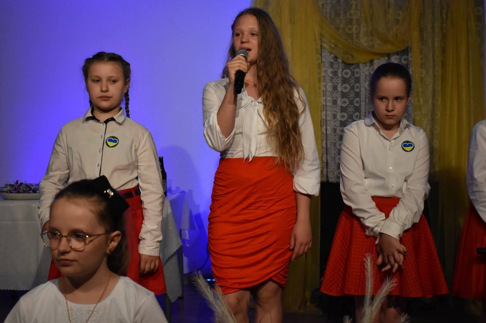 Zdjęcie w galerii na portalu naszraciborz.pl: Wolność dla Ukrainy, Lwowska domówka i spotkanie z prof. Stanisławem Sławomirem Nicieją na zamku wiadomości z regionu