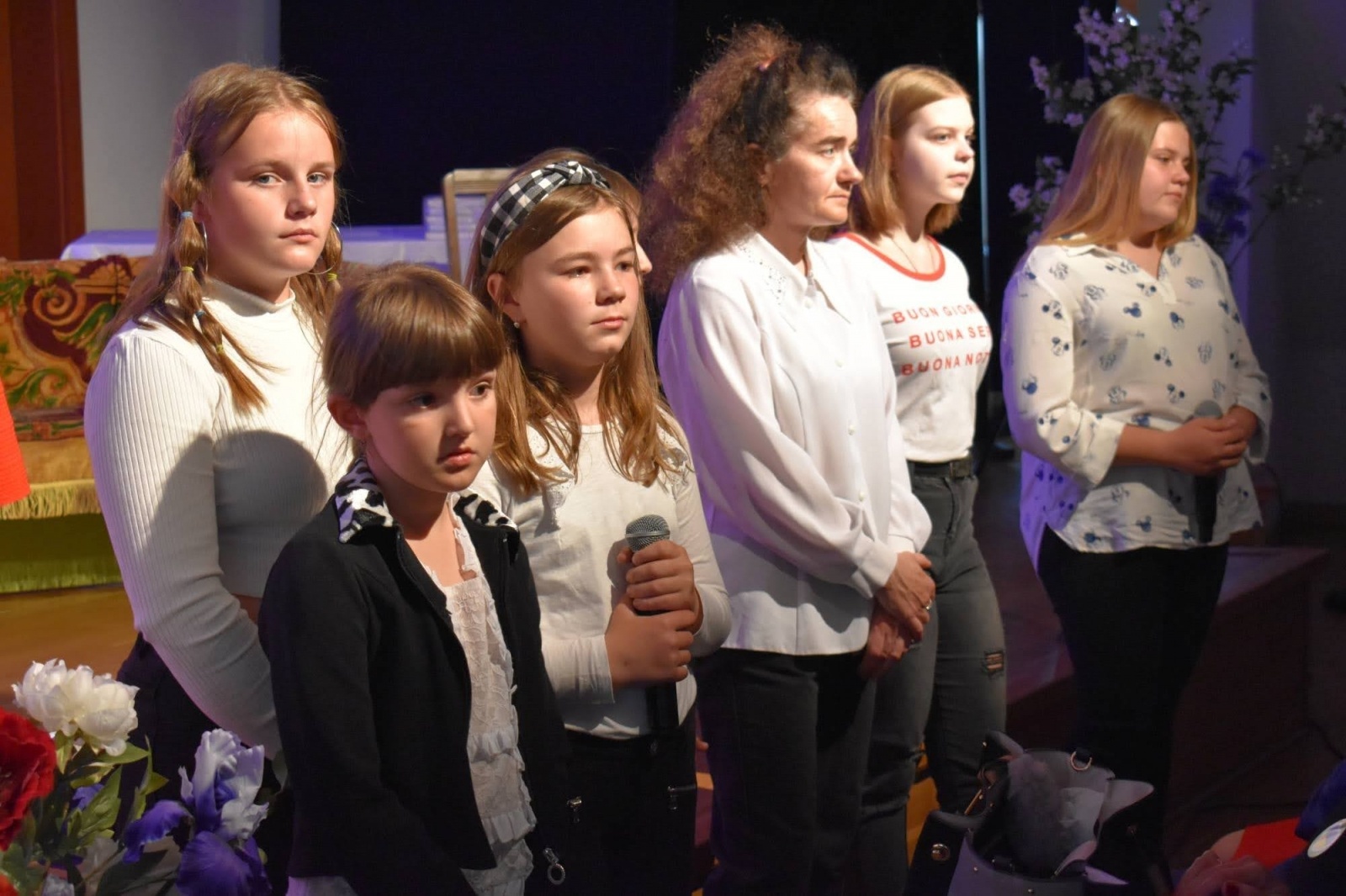 Zdjęcie w galerii na portalu naszraciborz.pl: Wolność dla Ukrainy, Lwowska domówka i spotkanie z prof. Stanisławem Sławomirem Nicieją na zamku wiadomości z regionu