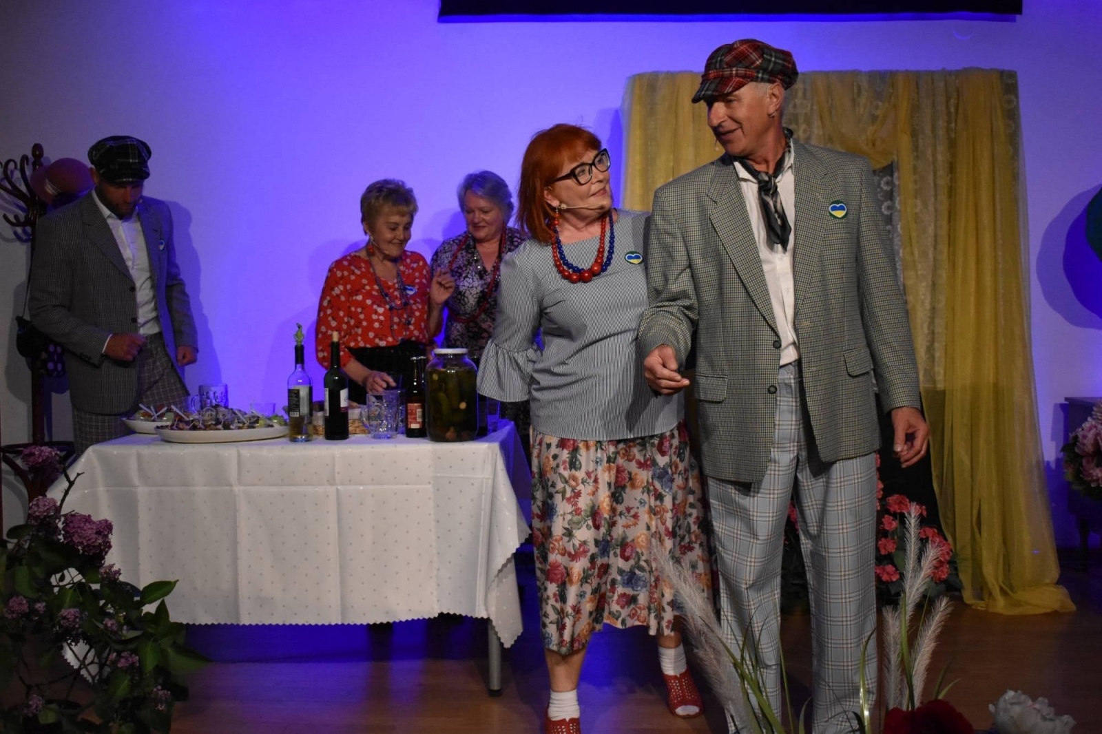 Zdjęcie w galerii na portalu naszraciborz.pl: Wolność dla Ukrainy, Lwowska domówka i spotkanie z prof. Stanisławem Sławomirem Nicieją na zamku wiadomości z regionu