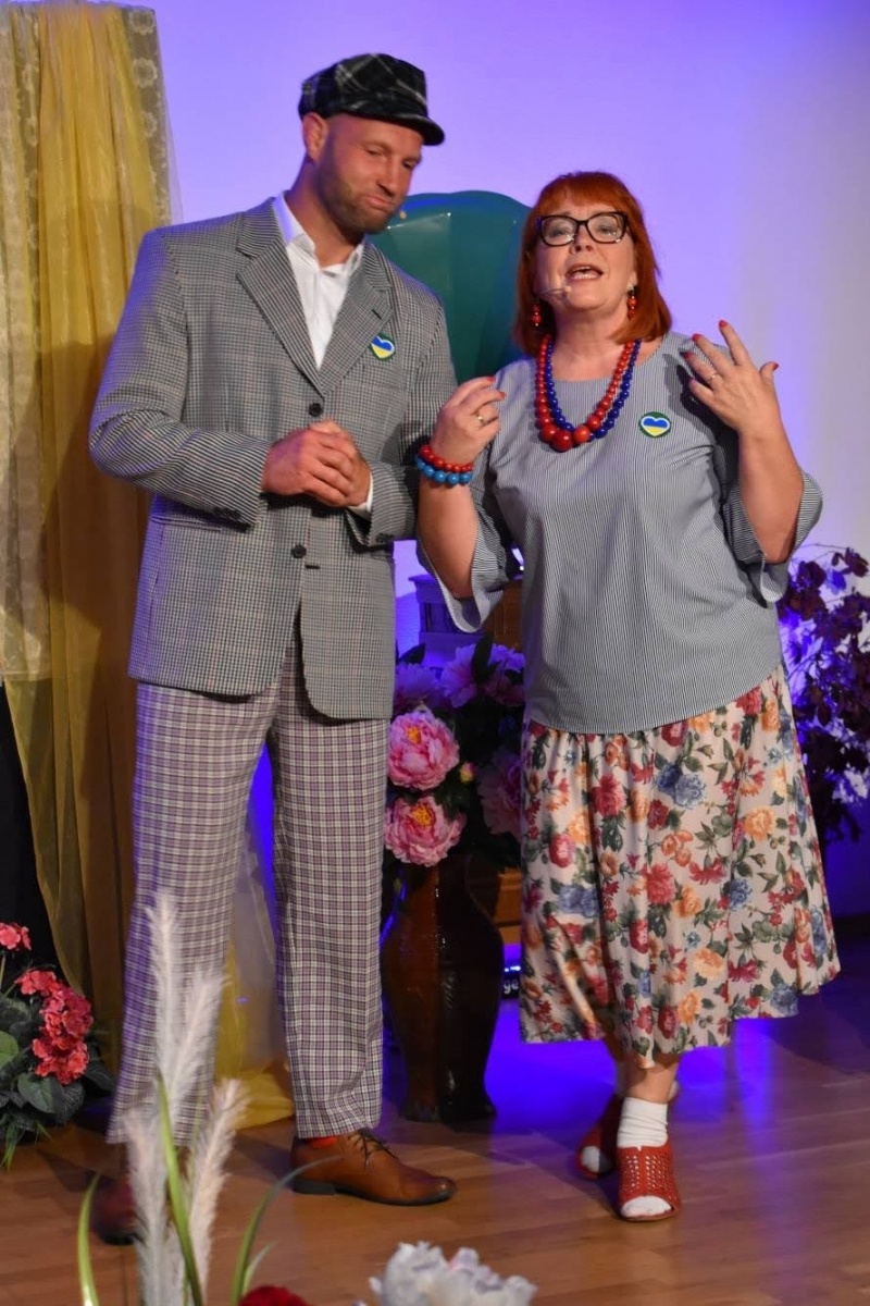 Zdjęcie w galerii na portalu naszraciborz.pl: Wolność dla Ukrainy, Lwowska domówka i spotkanie z prof. Stanisławem Sławomirem Nicieją na zamku wiadomości z regionu