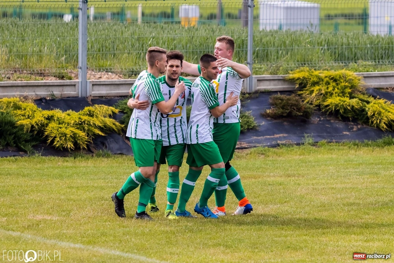 Zdjęcie w galerii na portalu naszraciborz.pl: Bolesław kontra Brzezie. Dwie równe połowy zakończone podziałem punktów [FOTO] wiadomości z regionu