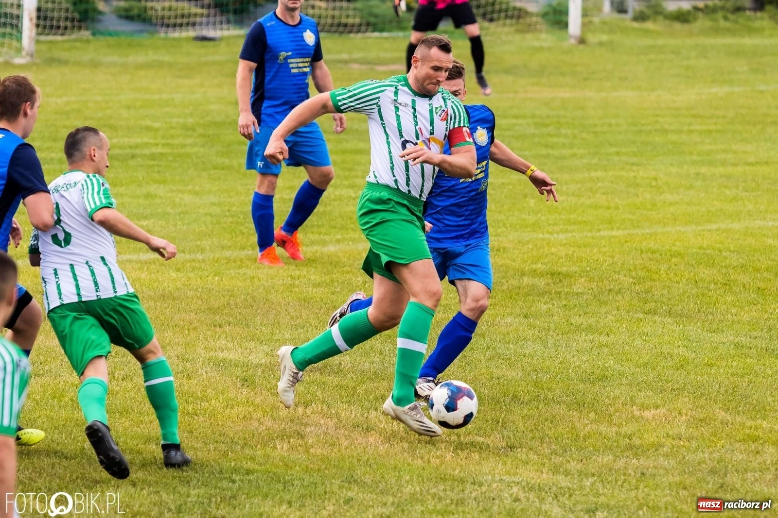 Zdjęcie w galerii na portalu naszraciborz.pl: Bolesław kontra Brzezie. Dwie równe połowy zakończone podziałem punktów [FOTO] wiadomości z regionu