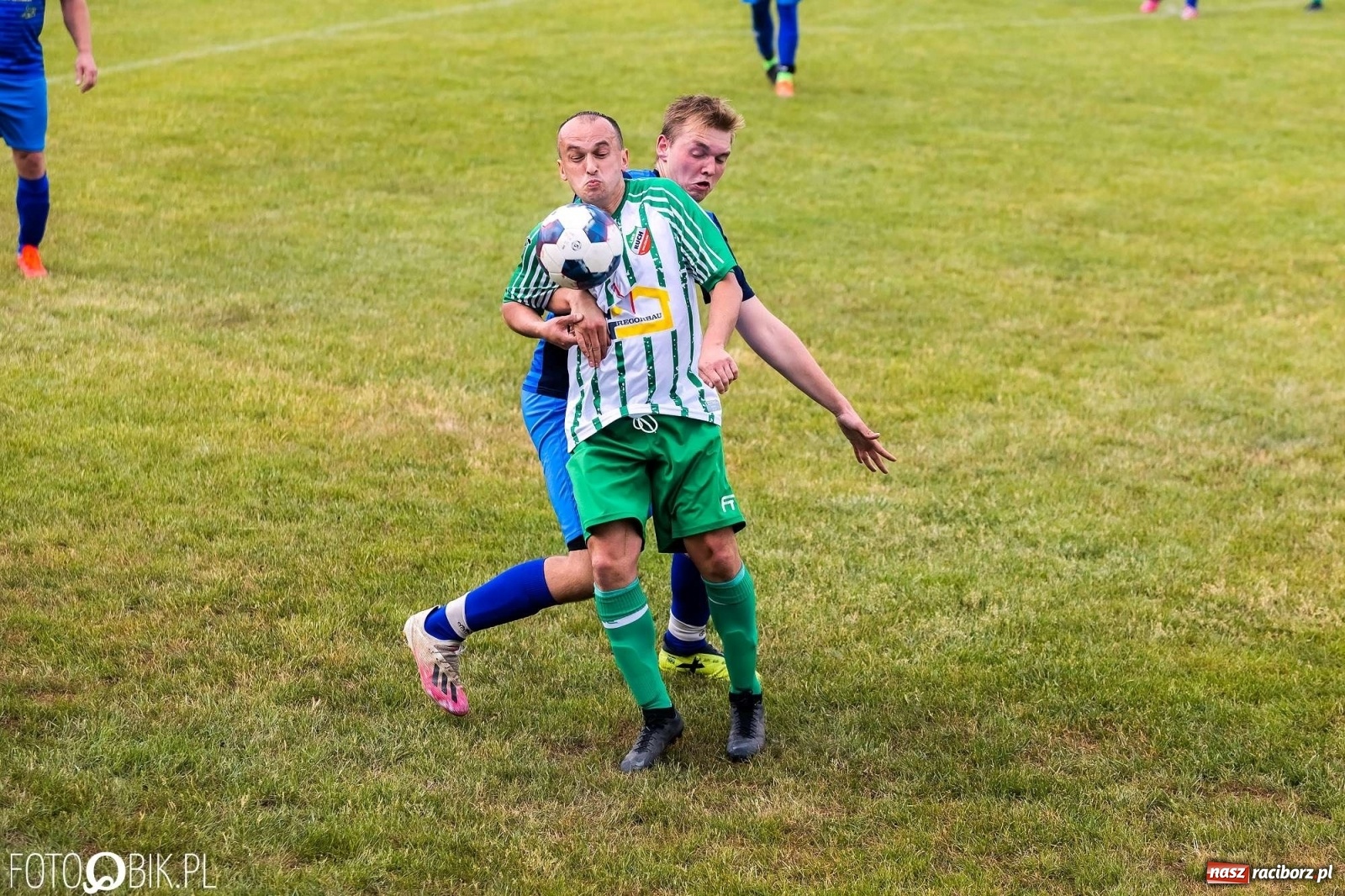 Zdjęcie w galerii na portalu naszraciborz.pl: Bolesław kontra Brzezie. Dwie równe połowy zakończone podziałem punktów [FOTO] wiadomości z regionu