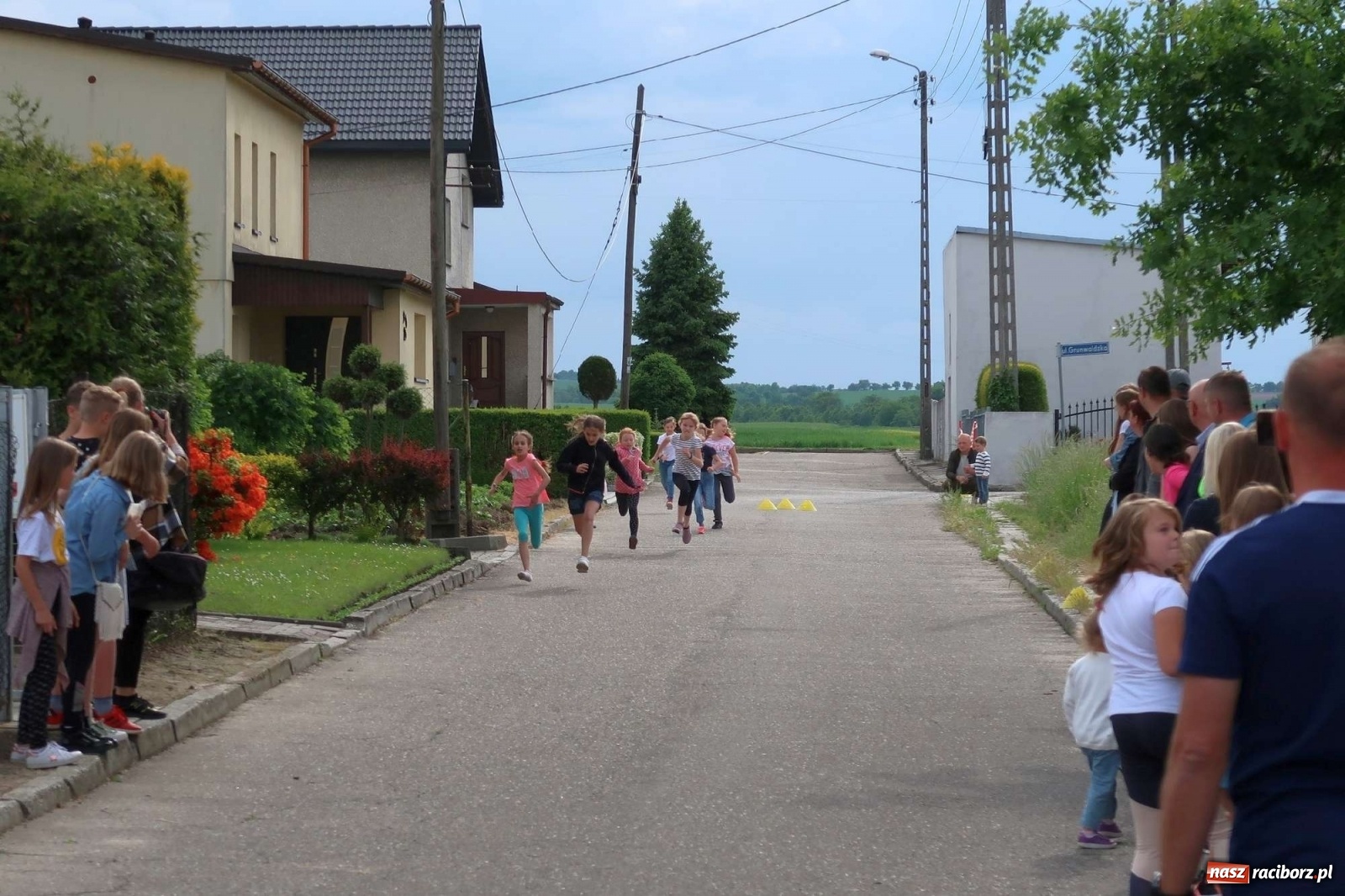 Zdjęcie w galerii na portalu naszraciborz.pl: Biegowa rywalizacja o puchar burmistrza w Borucinie [FOTO] wiadomości z regionu