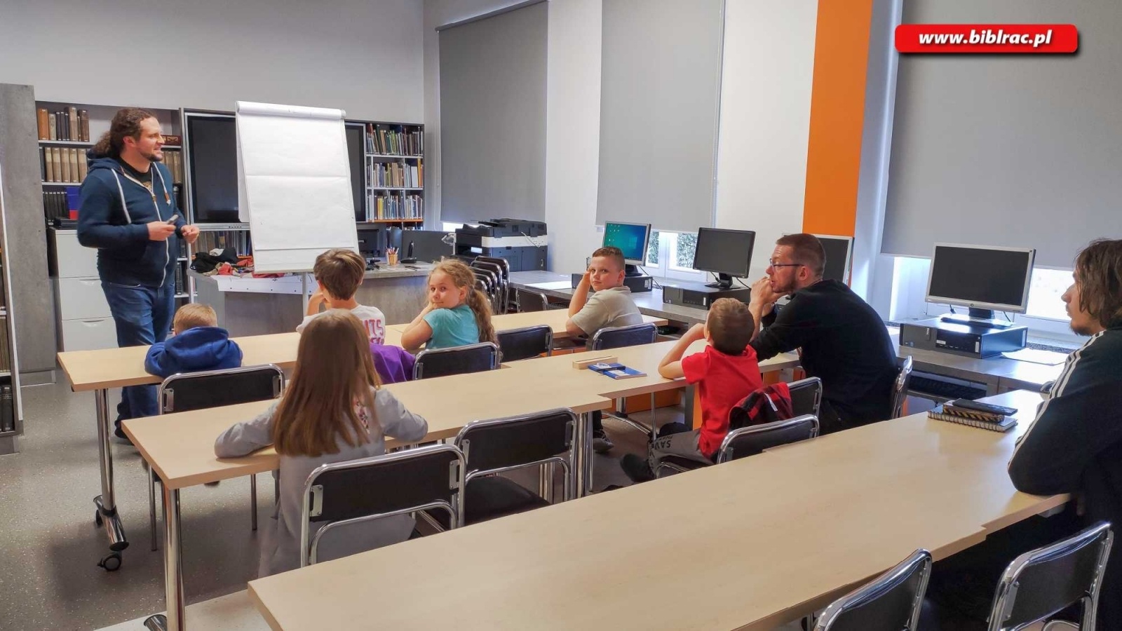 Zdjęcie w galerii na portalu naszraciborz.pl: W raciborskiej bibliotece tworzyli komiksy wiadomości z regionu