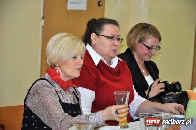 Zdjęcie w galerii na portalu naszraciborz.pl: Na Ostrogu młodzi będą kucharzyć wiadomości z regionu