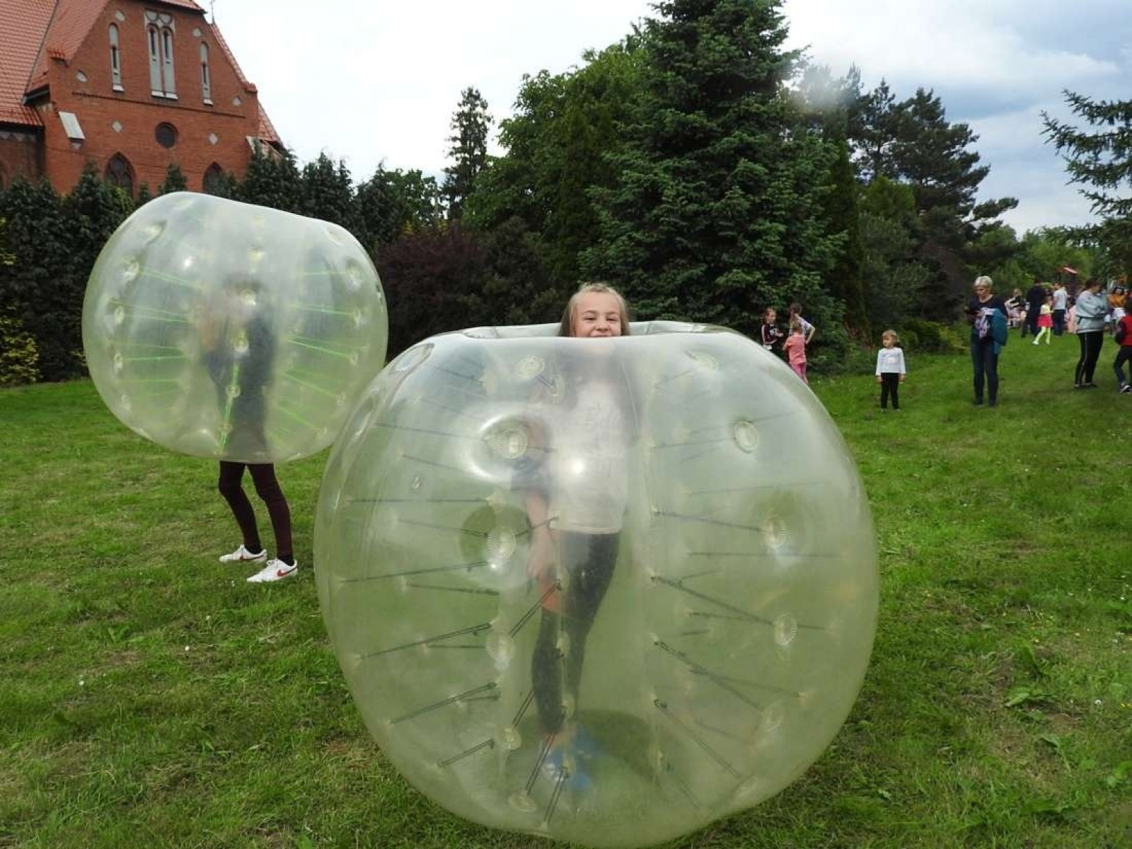 Zdjęcie w galerii na portalu naszraciborz.pl: Dzieci Dzieciom. Radosne świętowanie w Łubowicach wiadomości z regionu