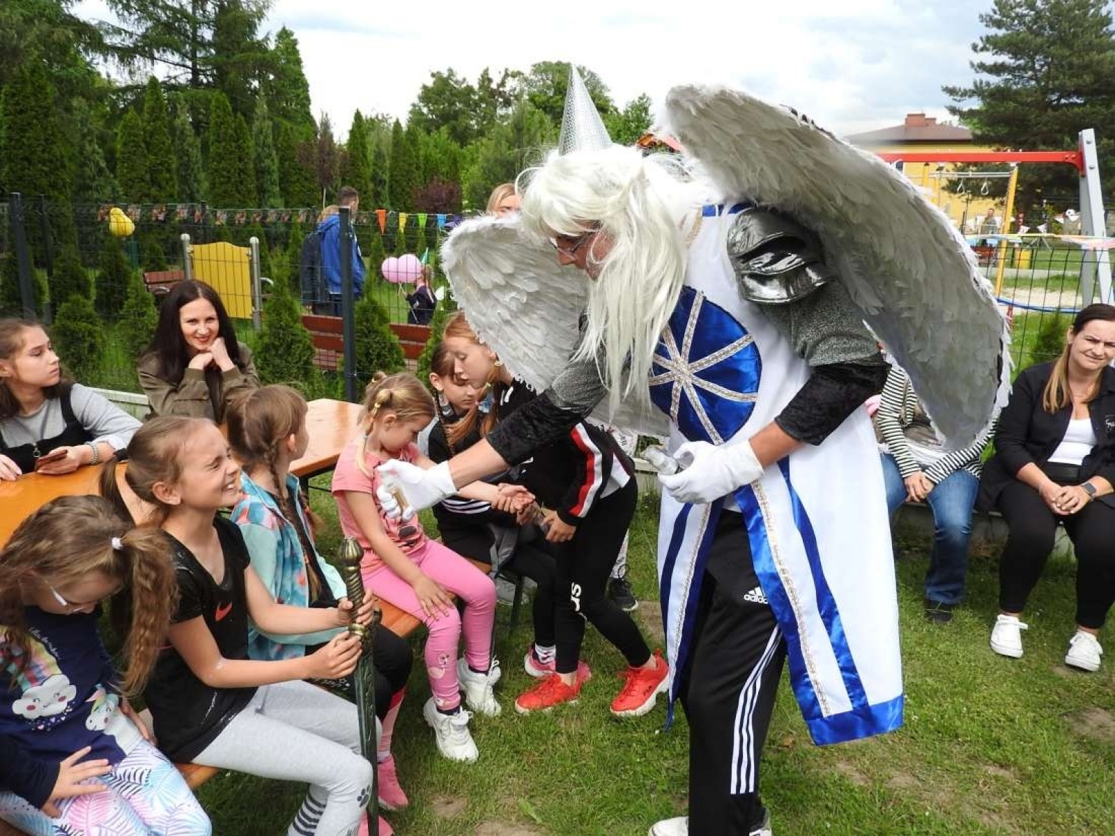 Zdjęcie w galerii na portalu naszraciborz.pl: Dzieci Dzieciom. Radosne świętowanie w Łubowicach wiadomości z regionu