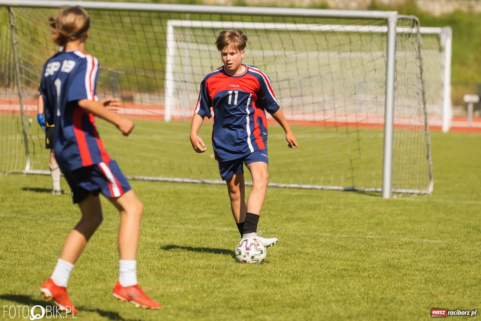 Zdjęcie w galerii na portalu naszraciborz.pl: Ósmoklasiści w walce o puchar dyrektora ZSOMS [FOTO] wiadomości z regionu