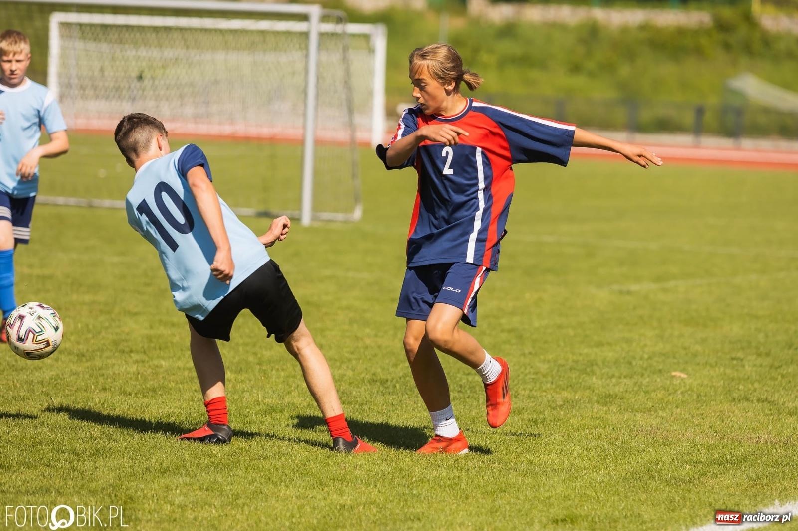 Zdjęcie w galerii na portalu naszraciborz.pl: Ósmoklasiści w walce o puchar dyrektora ZSOMS [FOTO] wiadomości z regionu