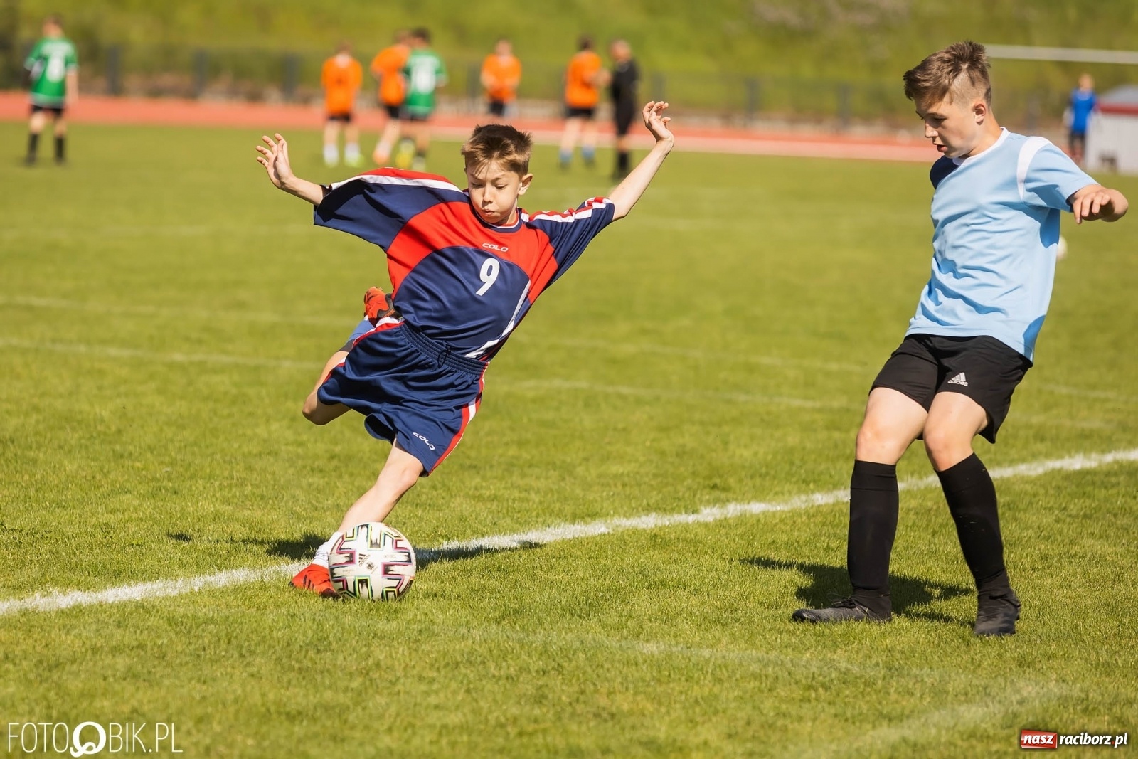 Zdjęcie w galerii na portalu naszraciborz.pl: Ósmoklasiści w walce o puchar dyrektora ZSOMS [FOTO] wiadomości z regionu