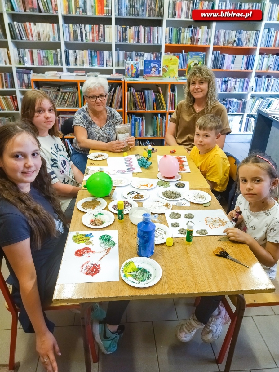 Zdjęcie w galerii na portalu naszraciborz.pl: Pachnące obrazy w Markowicach wiadomości z regionu