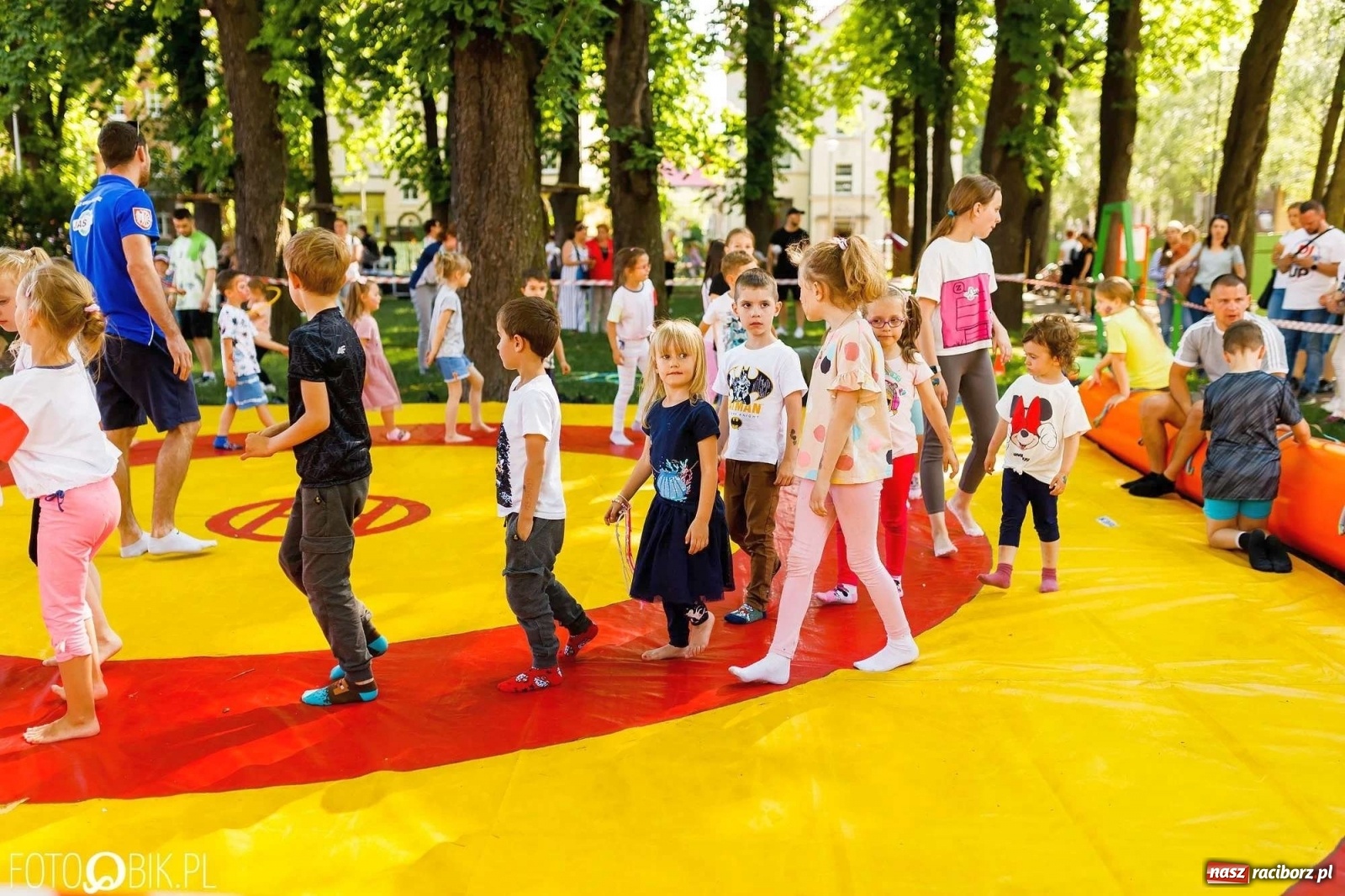 Zdjęcie w galerii na portalu naszraciborz.pl: Dzień Dziecka w parku Jordanowskim [FOTO i WIDEO] wiadomości z regionu