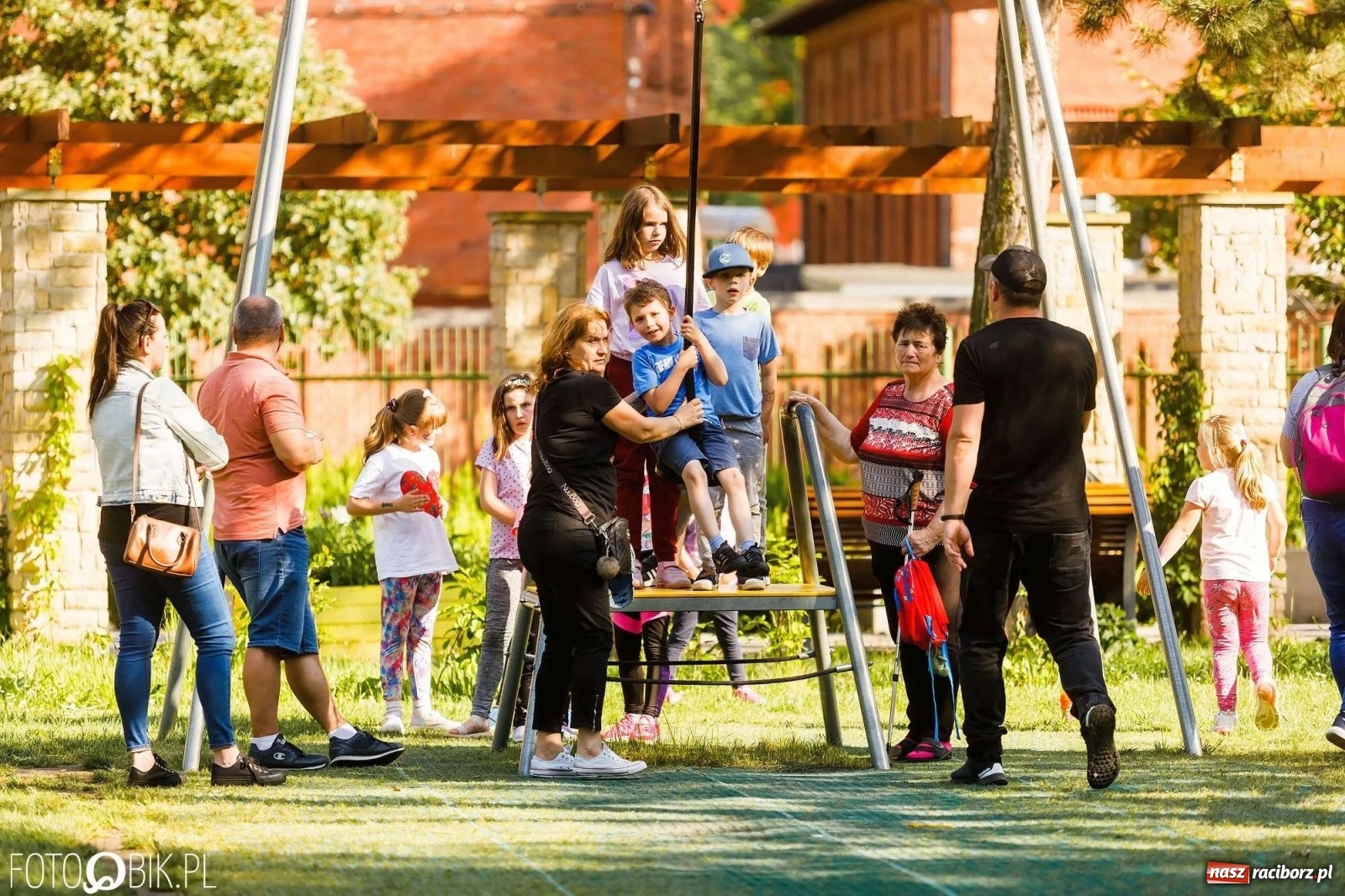 Zdjęcie w galerii na portalu naszraciborz.pl: Dzień Dziecka w parku Jordanowskim [FOTO i WIDEO] wiadomości z regionu